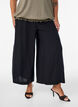 Culotte-housut viskoosista, korkealla vy&ouml;t&auml;r&ouml;ll&auml; ja leveill&auml; lahkeilla, Musta, Model image number 2