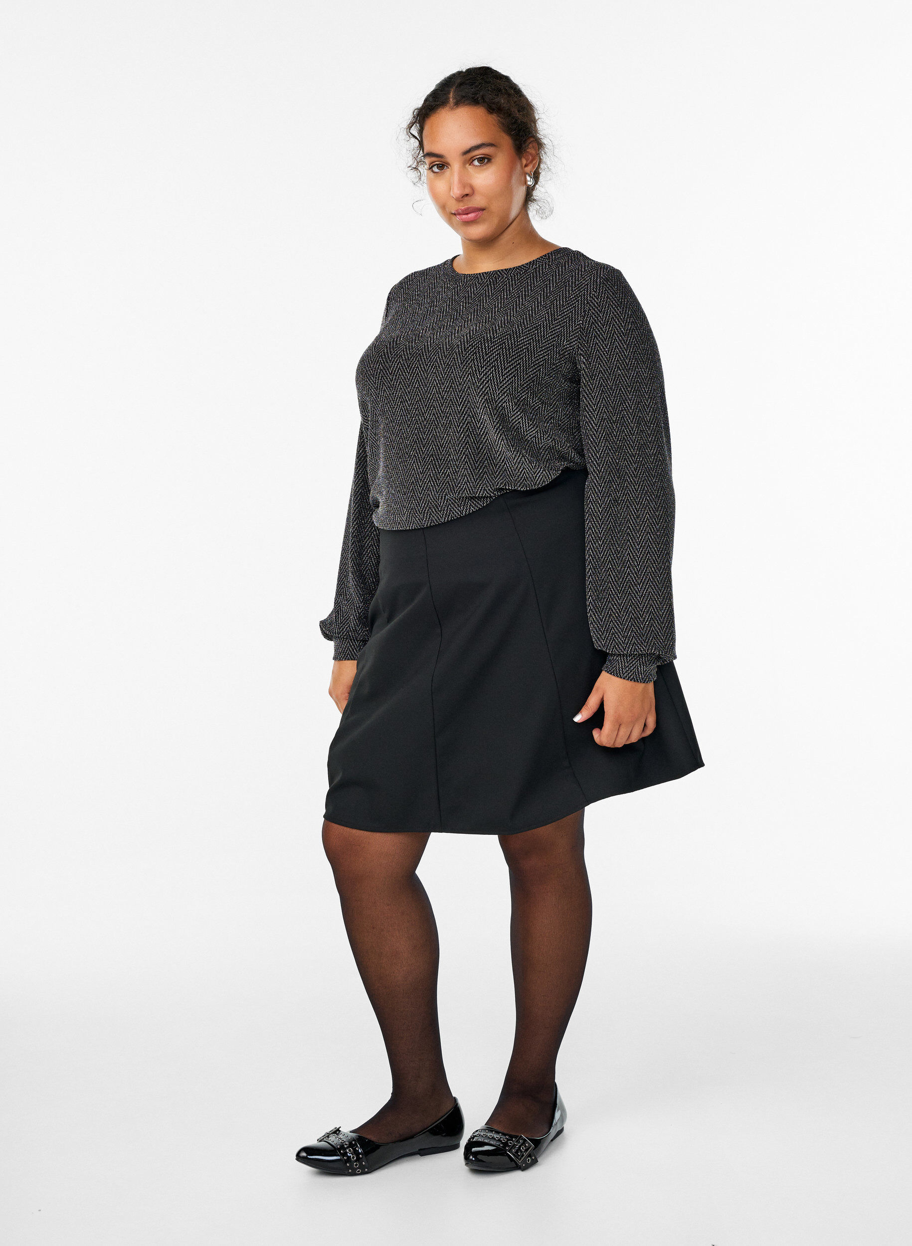 ZizziPusero, jossa kalanruotokuvio ja kimallelanka, Musta, Model image number 1