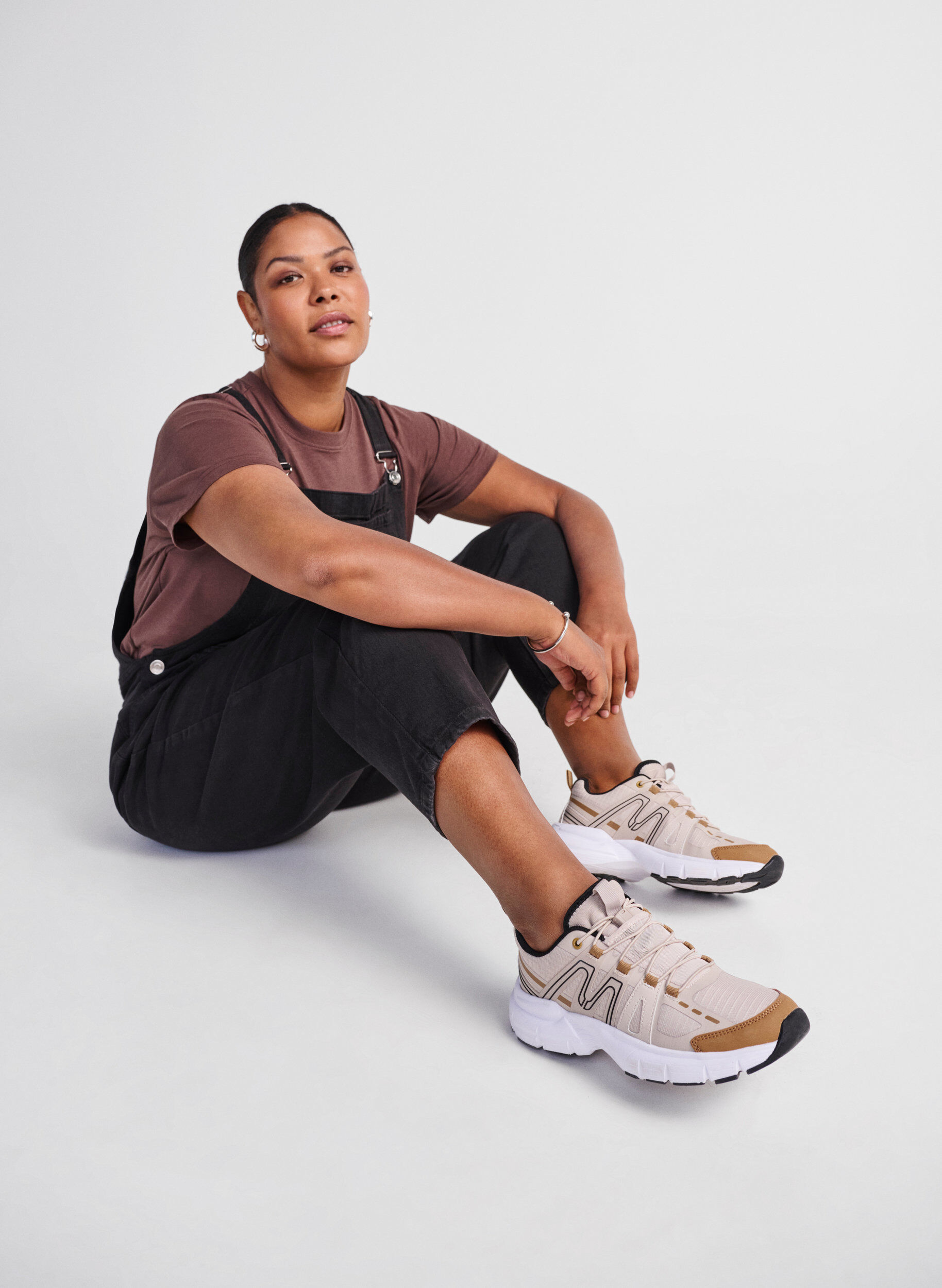 Zizzi Leve&auml;lestiset - Lenkkarit joustavilla nauhoilla, Birch, Image image number 0