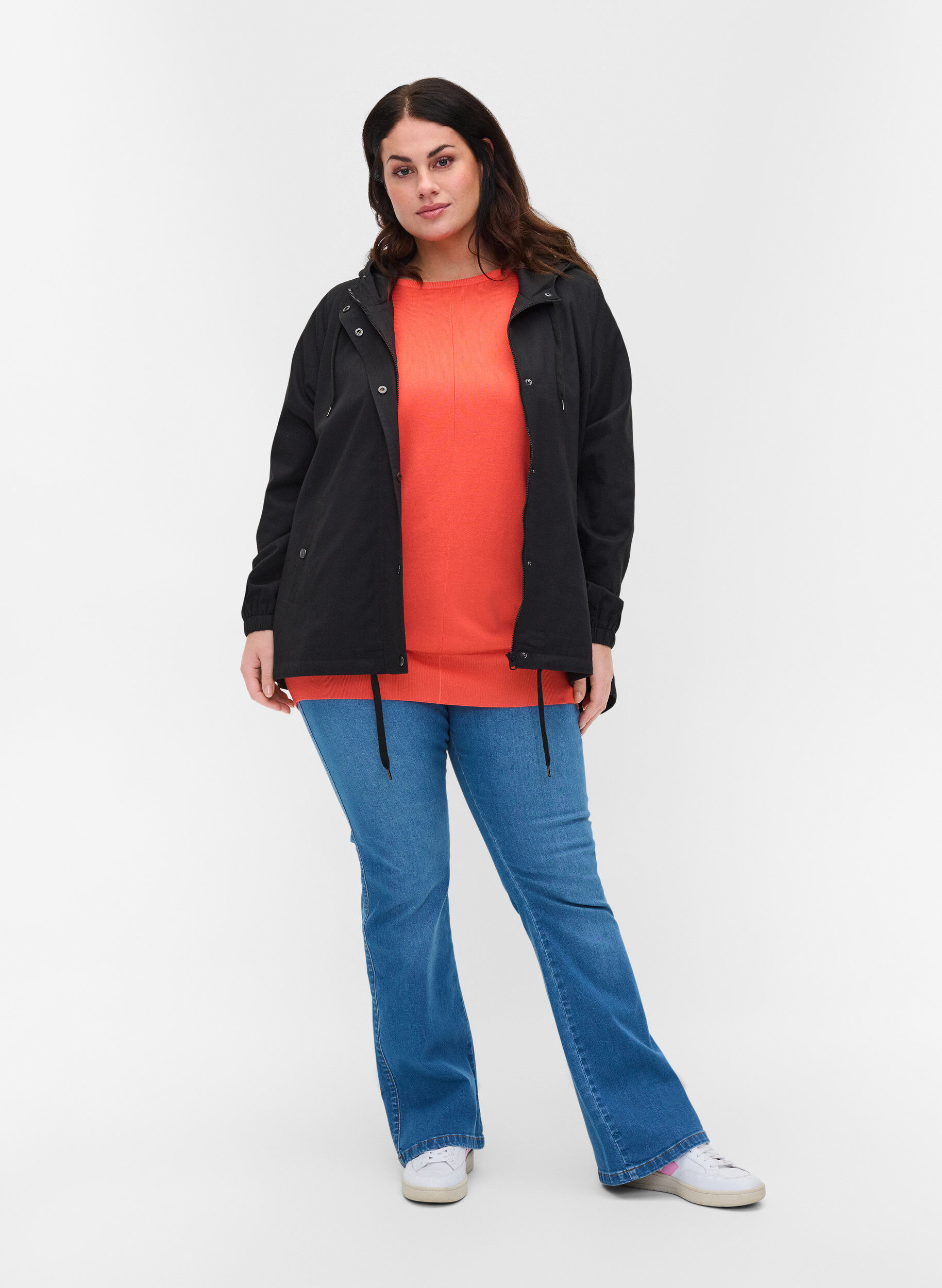 Zizzi Parkatakki hupulla ja taskuilla, Black, Model image number 2