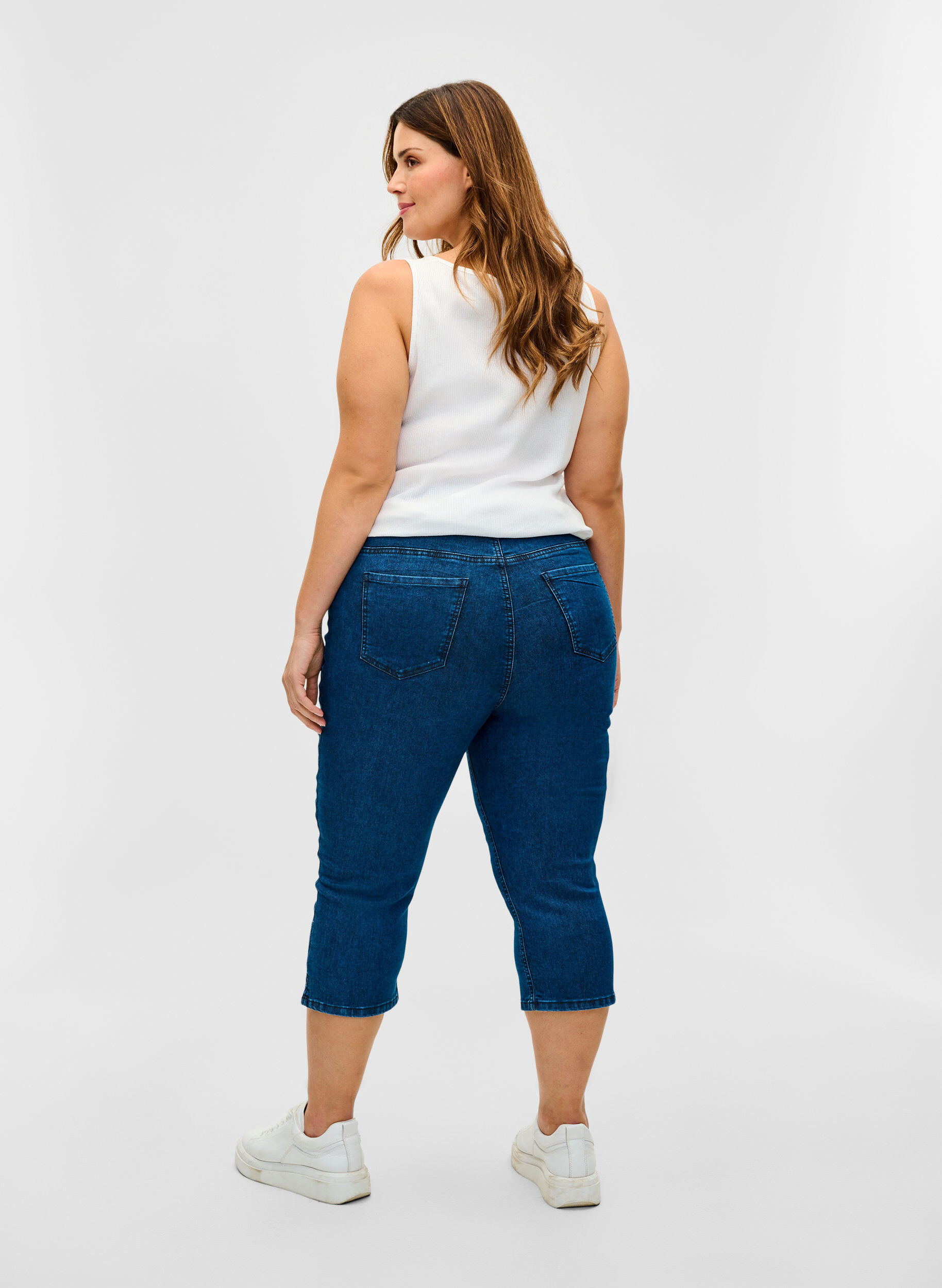Zizzi Caprit puuvillasekoitteesta, Dark blue denim, Model image number 0