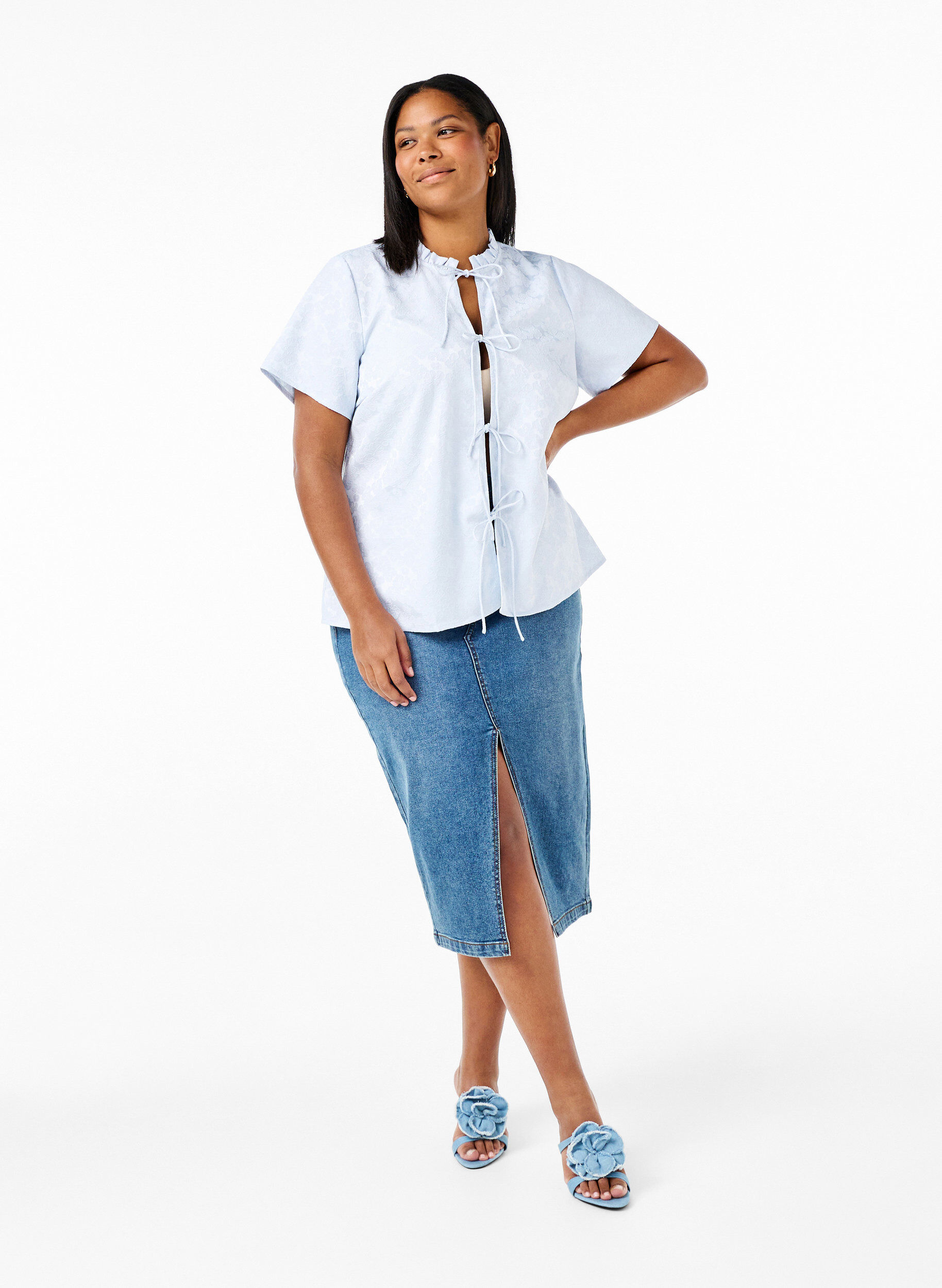 Zizzi Lyhythihainen jacquard-pusero, jossa on nauhat., Sininen, Model image number 1