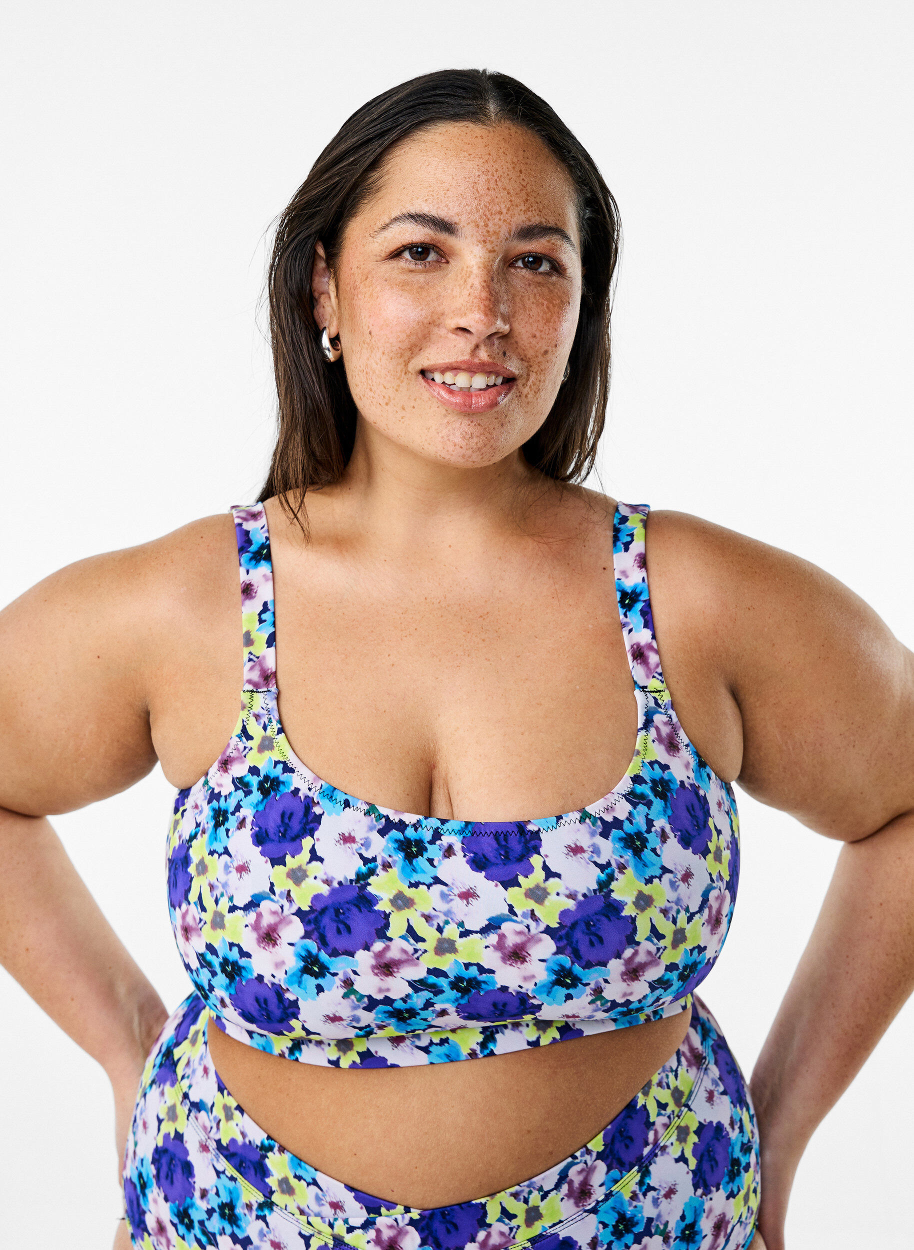 Zizzi Bikiniyl&auml;osa s&auml;&auml;dett&auml;vill&auml; olkaimilla, Violetti, Model image number 0