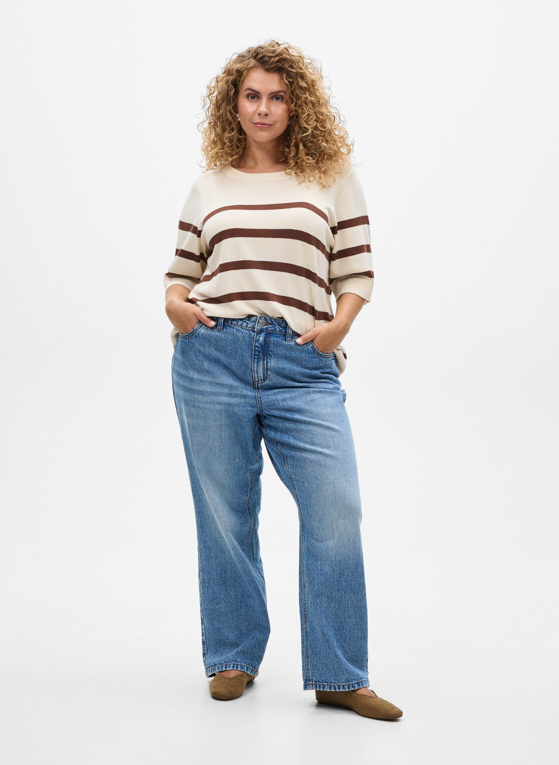 Zizzi Raidallinen neulepaita lyhyill&auml; hihoilla, Beige, Model image number 1