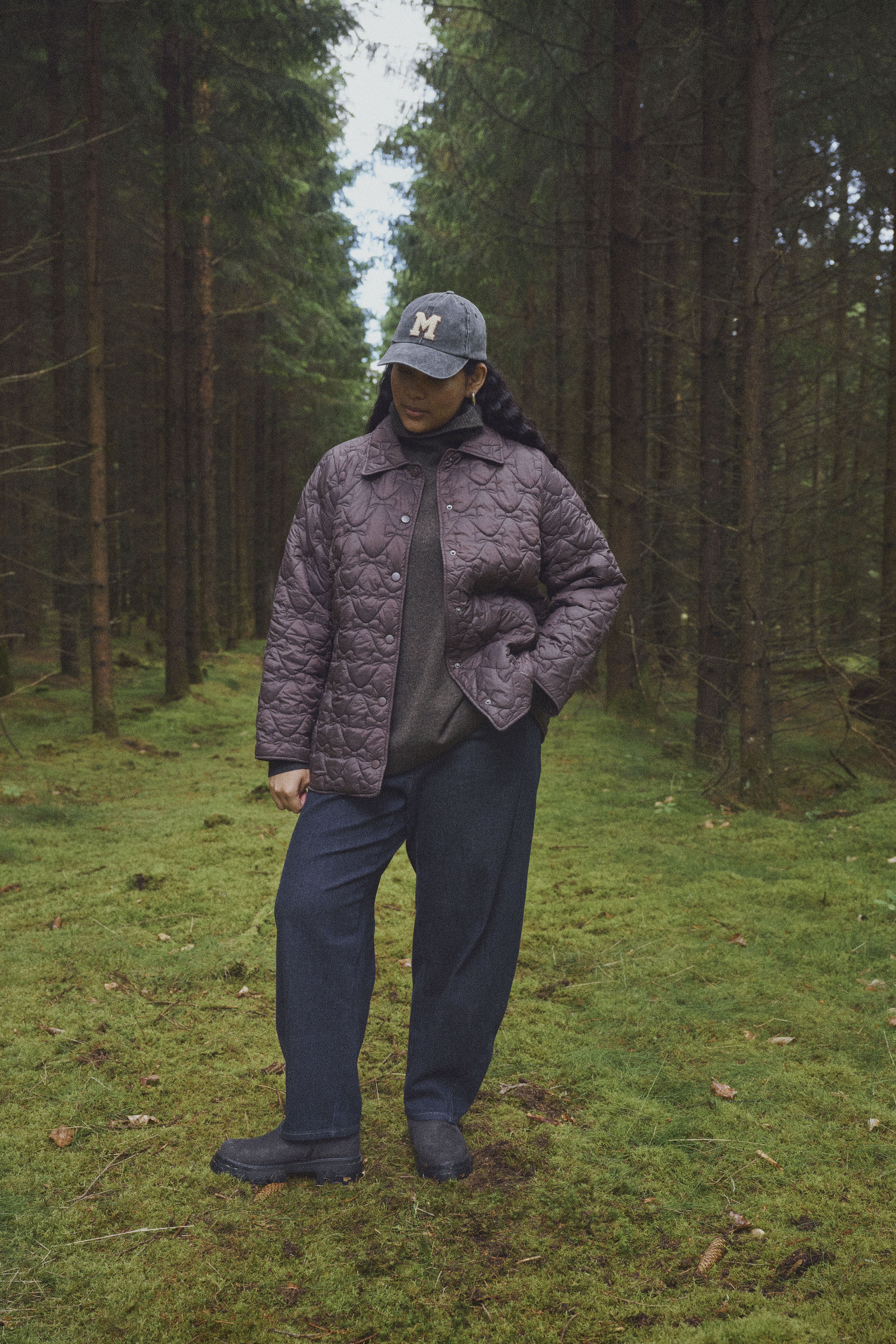 Luonnollinen arkityyli syviss&auml; s&auml;vyiss&auml;, , Model