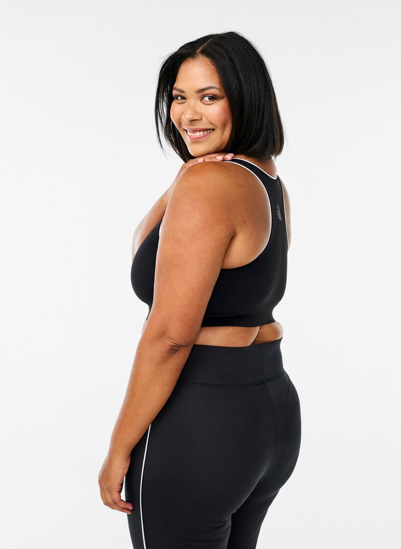 Racerback-urheilurintaliivit kontrastia tuovilla tereillä, Musta, Model image number 2