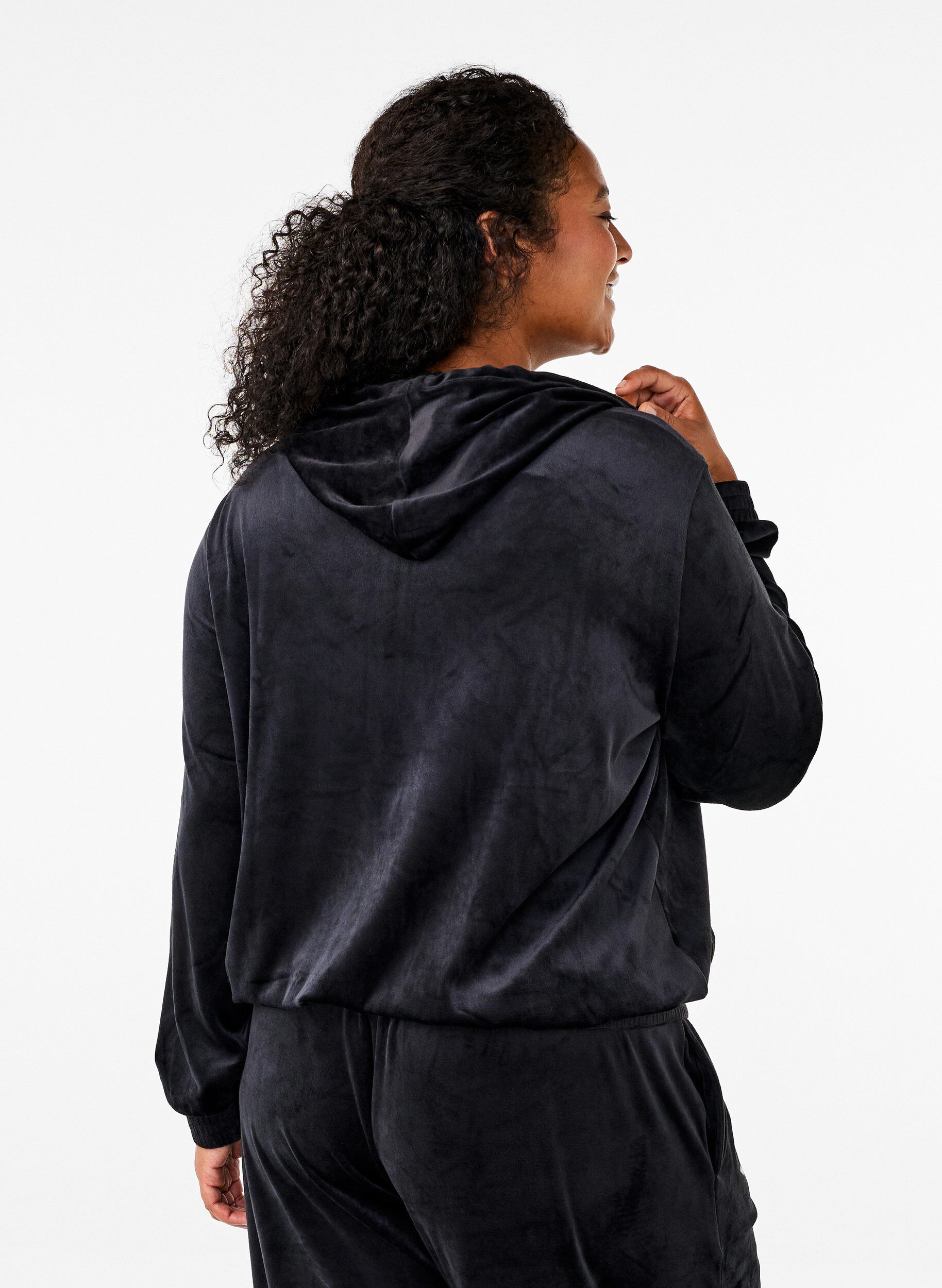 Zizzi Veluuritakki hupulla, Black, Model image number 1