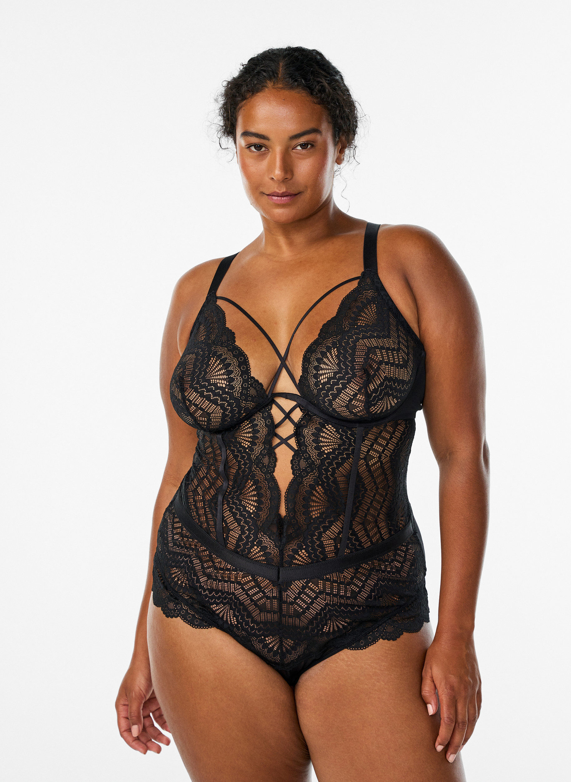 ZizziPitsibody ny&ouml;ritysyksityiskohdilla, Musta, Model image number 0