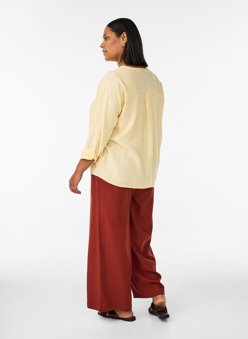 Leve&auml;lahkeiset pellava- ja viskoosihousut, Punainen, Model image number 1
