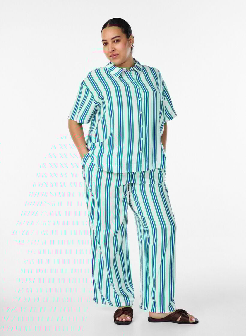 Raidallinen viskoosipaita lyhyill&auml; hihoilla, Vanilja, Model image number 1