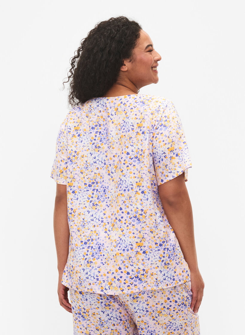 Viskoosinen yöpusero kuosilla, Punainen, Model image number 2