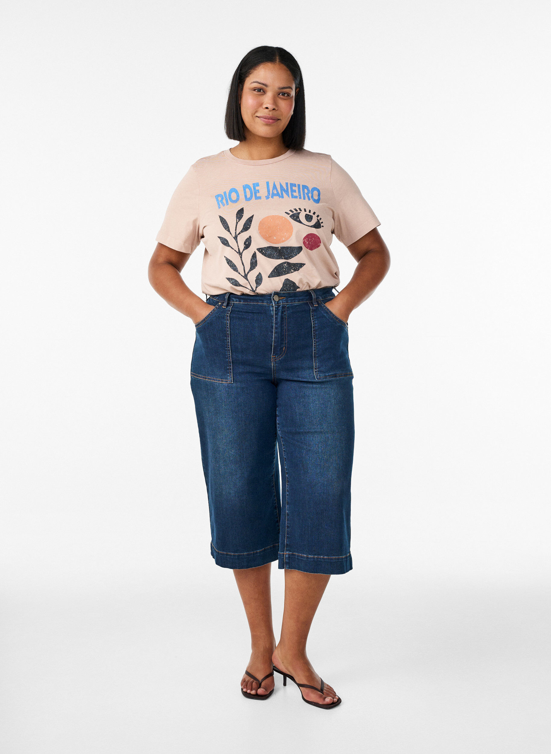 Zizzi Puuvillainen T-paita etupainatuksella, Beige, Model image number 1