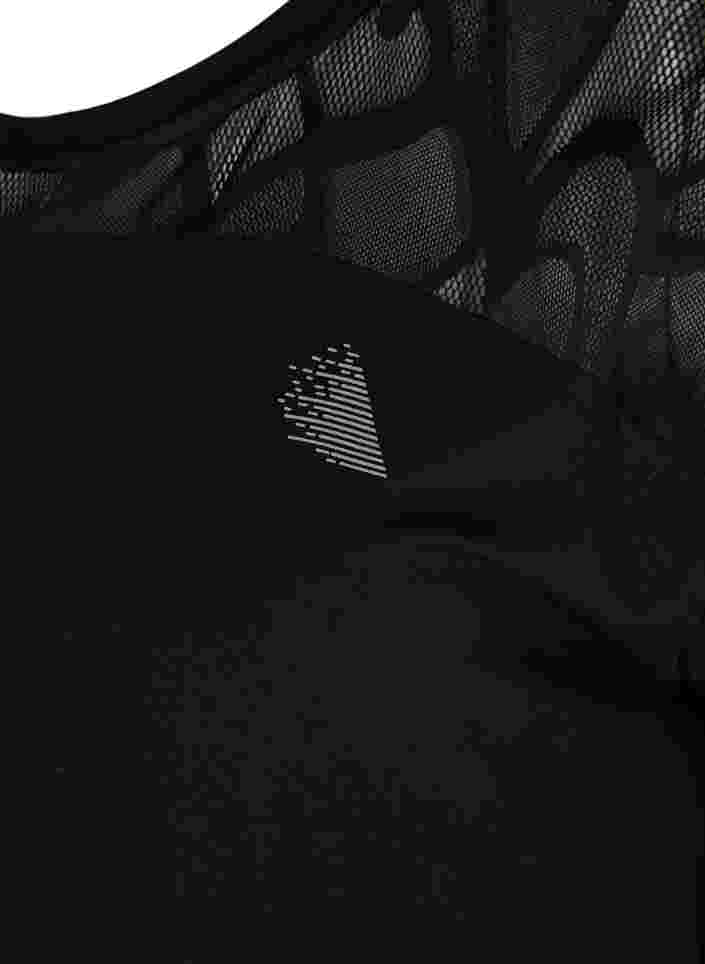 Lyhythihainen treenipaita kuvioidulla mesh-kankaalla, Black, Packshot image number 2