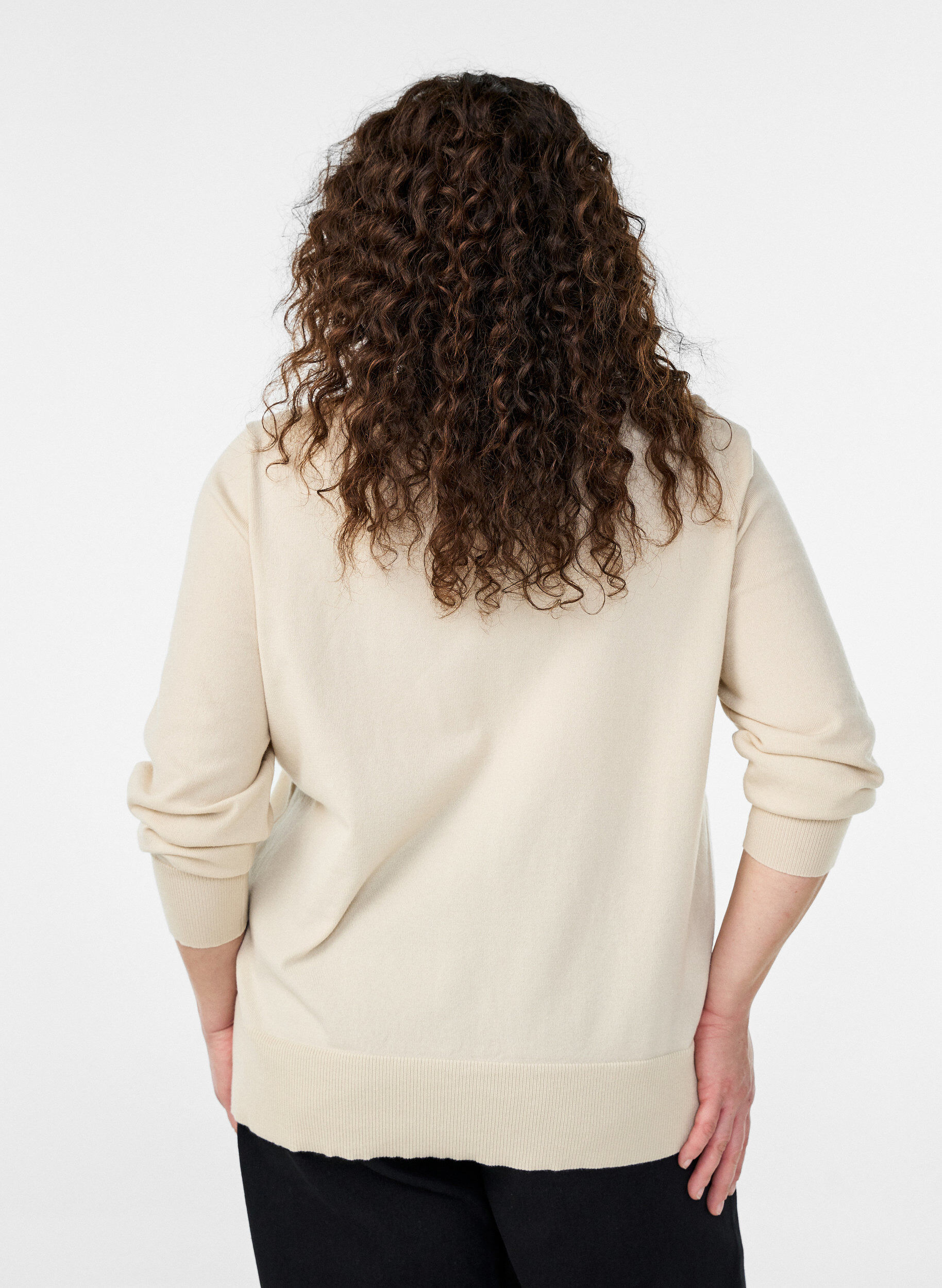 ZizziHienoneulottu neuletakki py&ouml;re&auml;ll&auml; p&auml;&auml;ntiell&auml;, Beige, Model image number 2