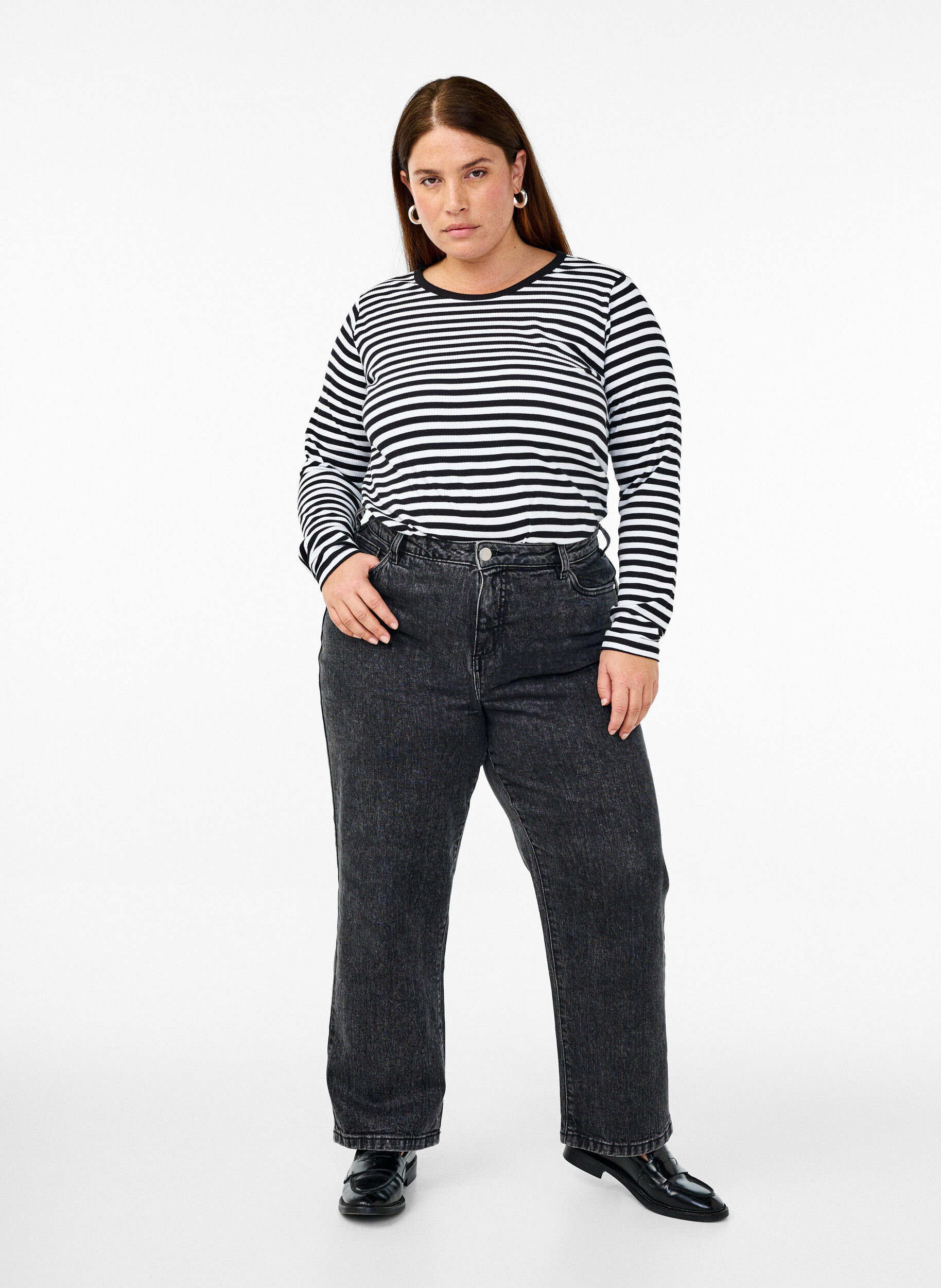 ZizziRaidallinen pusero pitkill&auml; hihoilla, Musta, Model image number 1