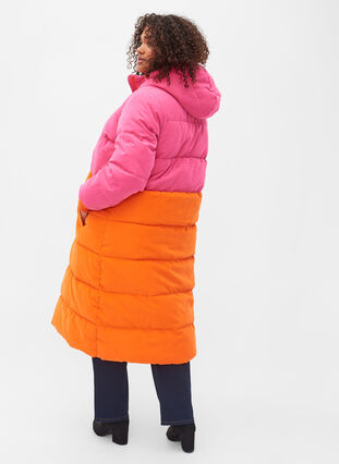 Pitkä talvitakki värikaistaleella, Pink W/Orange, Model image number 1