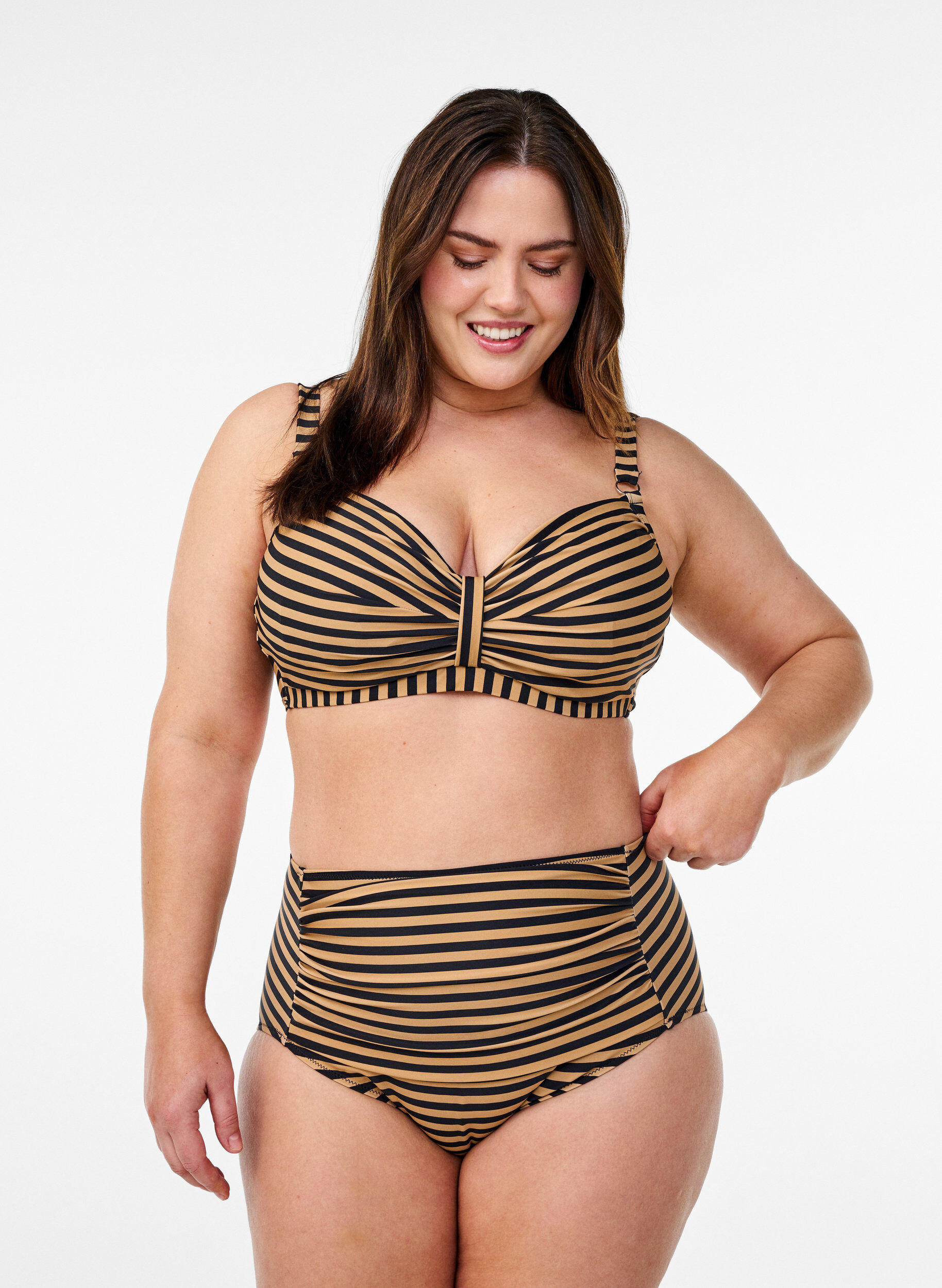 ZizziKaarituelliset bikiniyl&auml;osa kuosilla, Ruskea, Model image number 1