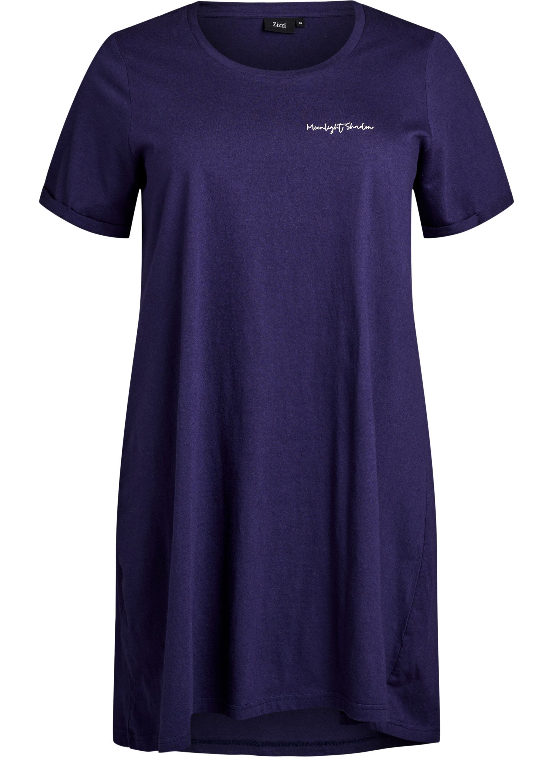 Pitk&auml; y&ouml;-T-paita luomupuuvillasta printill&auml;