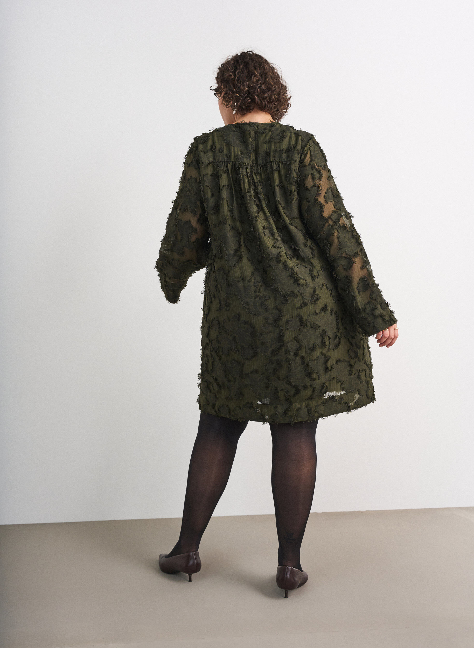 ZizziMekko, jossa on hapsulangat ja tekstuuri, Vihre&auml;, Model image number 2