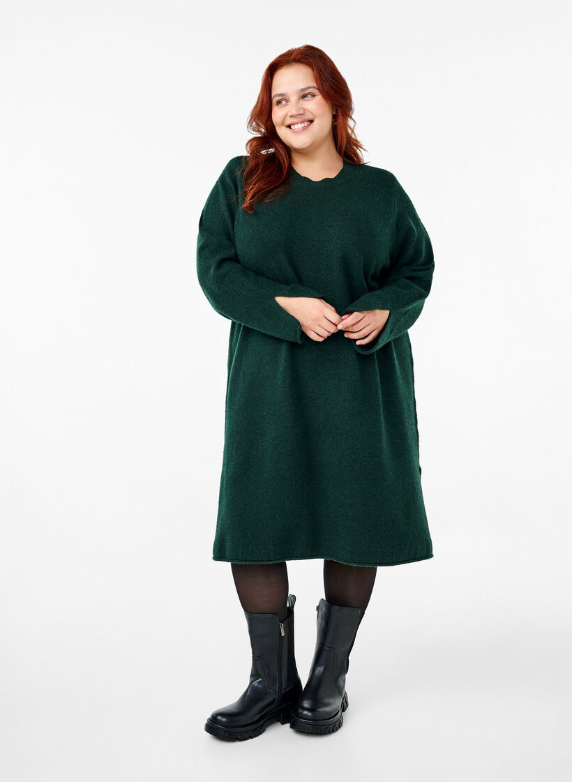 Neulemekko pyöreällä kaula-aukolla ja halkiolla, Scarab Mel., Model image number 2