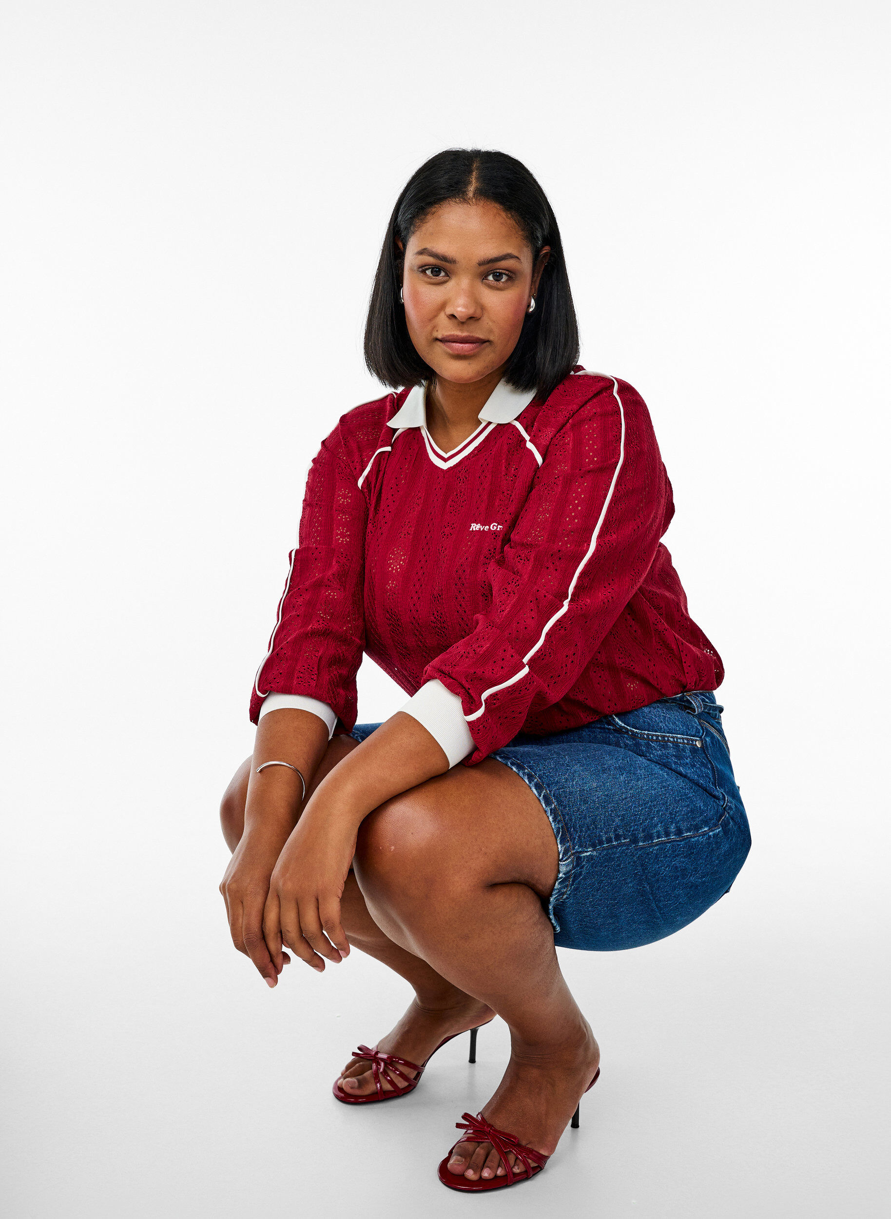 Zizzi Ribattu jersey-paita kontrastiyksityiskohdilla, Punainen, Model image number 3