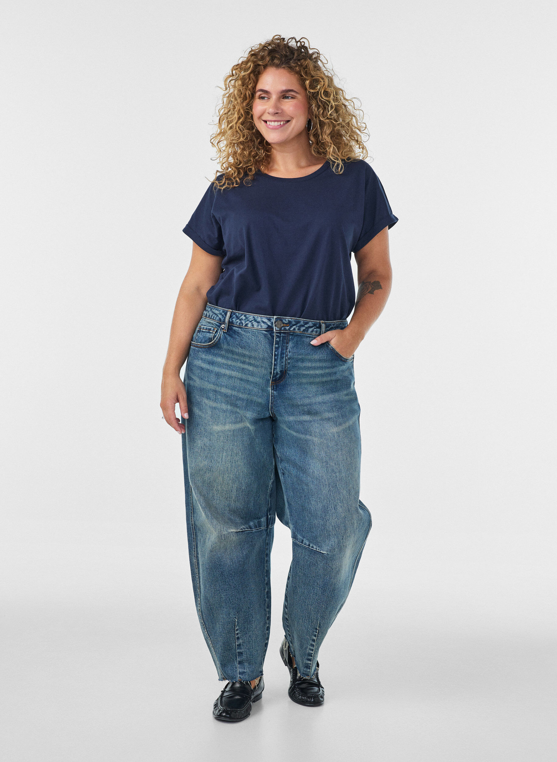 ZizziLyhythihainen t-paita puuvillasekoitteesta, Sininen, Model image number 1