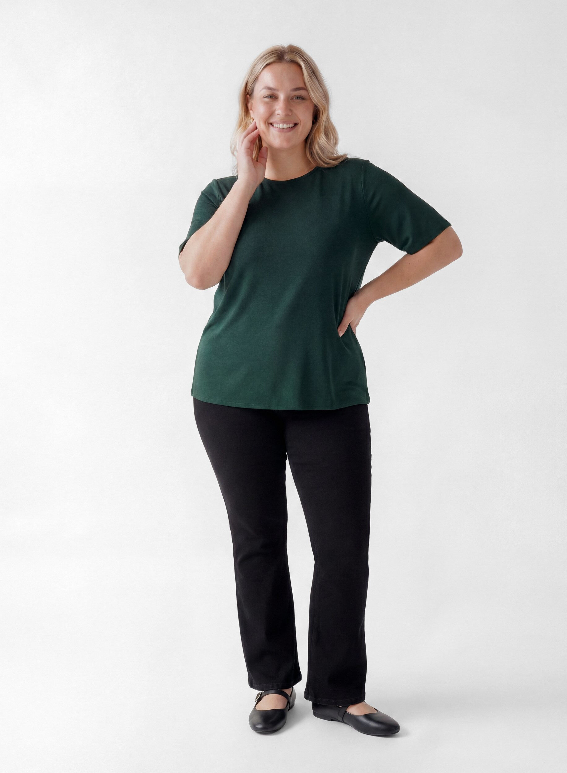 ZizziLyhythihainen kudottu pusero, jossa on py&ouml;re&auml; p&auml;&auml;ntie, Vihre&auml;, Model image number 1