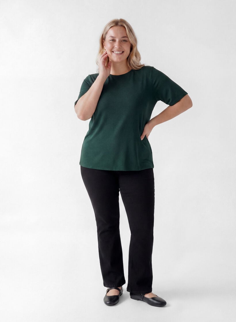 Lyhythihainen kudottu pusero, jossa on py&ouml;re&auml; p&auml;&auml;ntie, Vihre&auml;, Model image number 1
