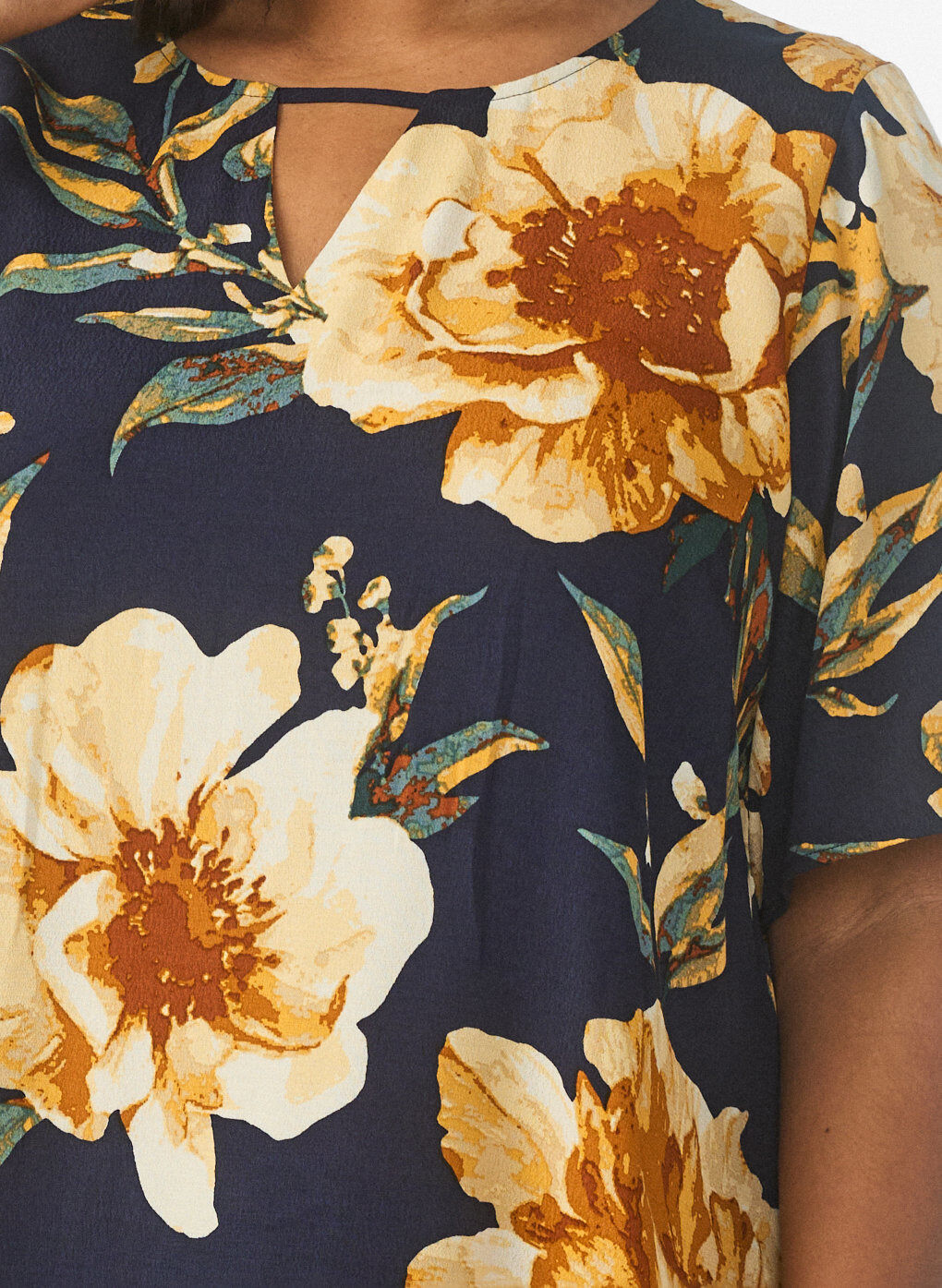 Zizzi Lyhythihainen viskoosipusero printill&auml;, Sininen, Model image number 3