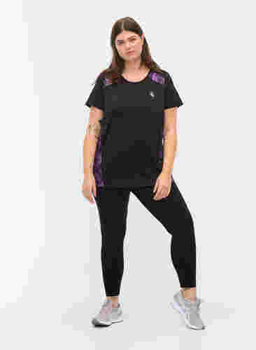 T-paita treeniin painatuksilla, Black, Model image number 2