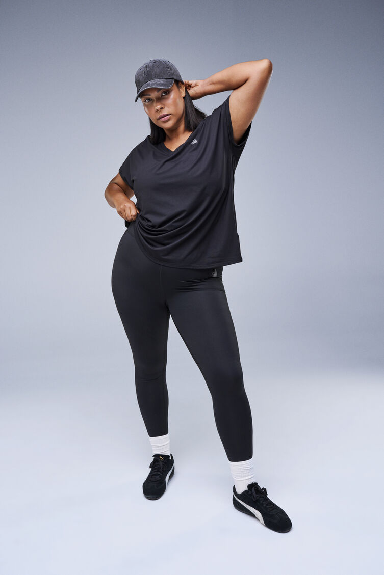 Urheilupaita, , Model