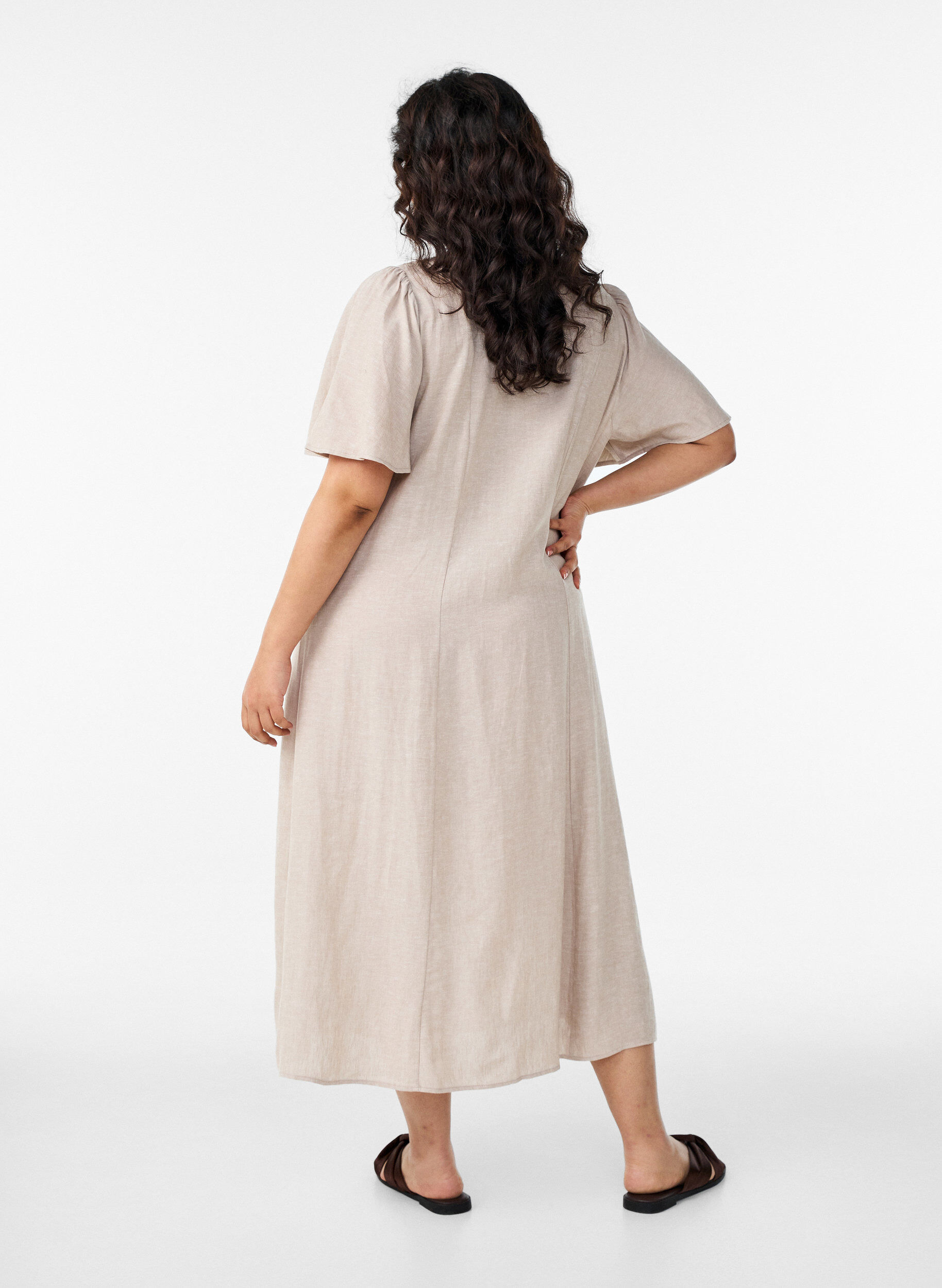 ZizziMidimekko pellava- ja viskoosisekoitteesta r&ouml;yhel&ouml;hihoilla, Beige, Model image number 1