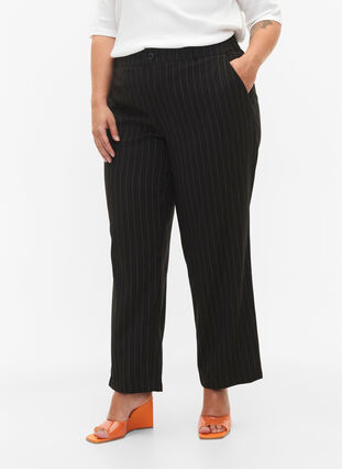 Pinssilangoitut housut, Black W. Pinstripe, Model image number 2