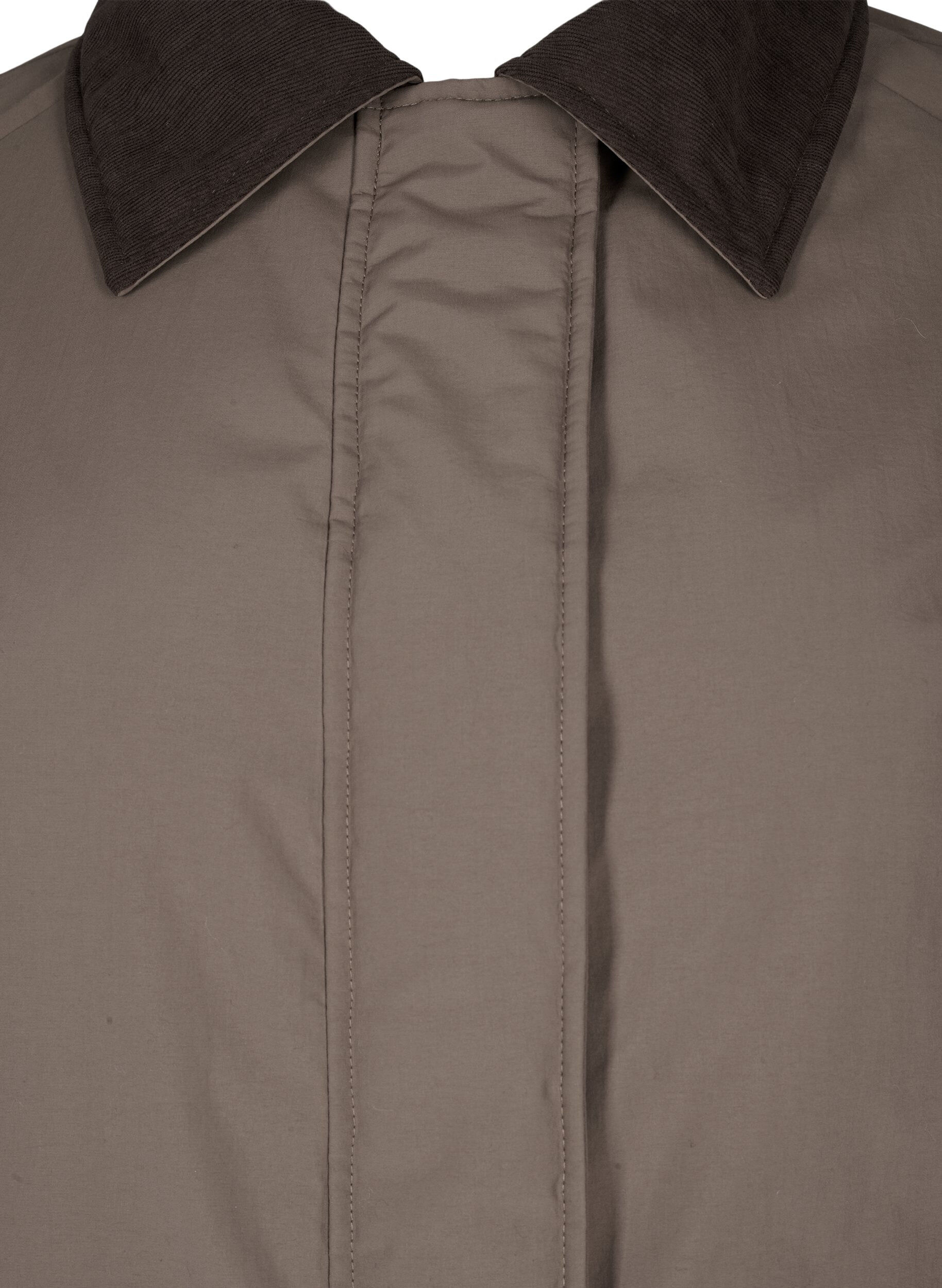 Zizzi Siirtym&auml;kauden takki, jossa on samettikaulus ja taskut, Chocolate Chip, Packshot image number 2