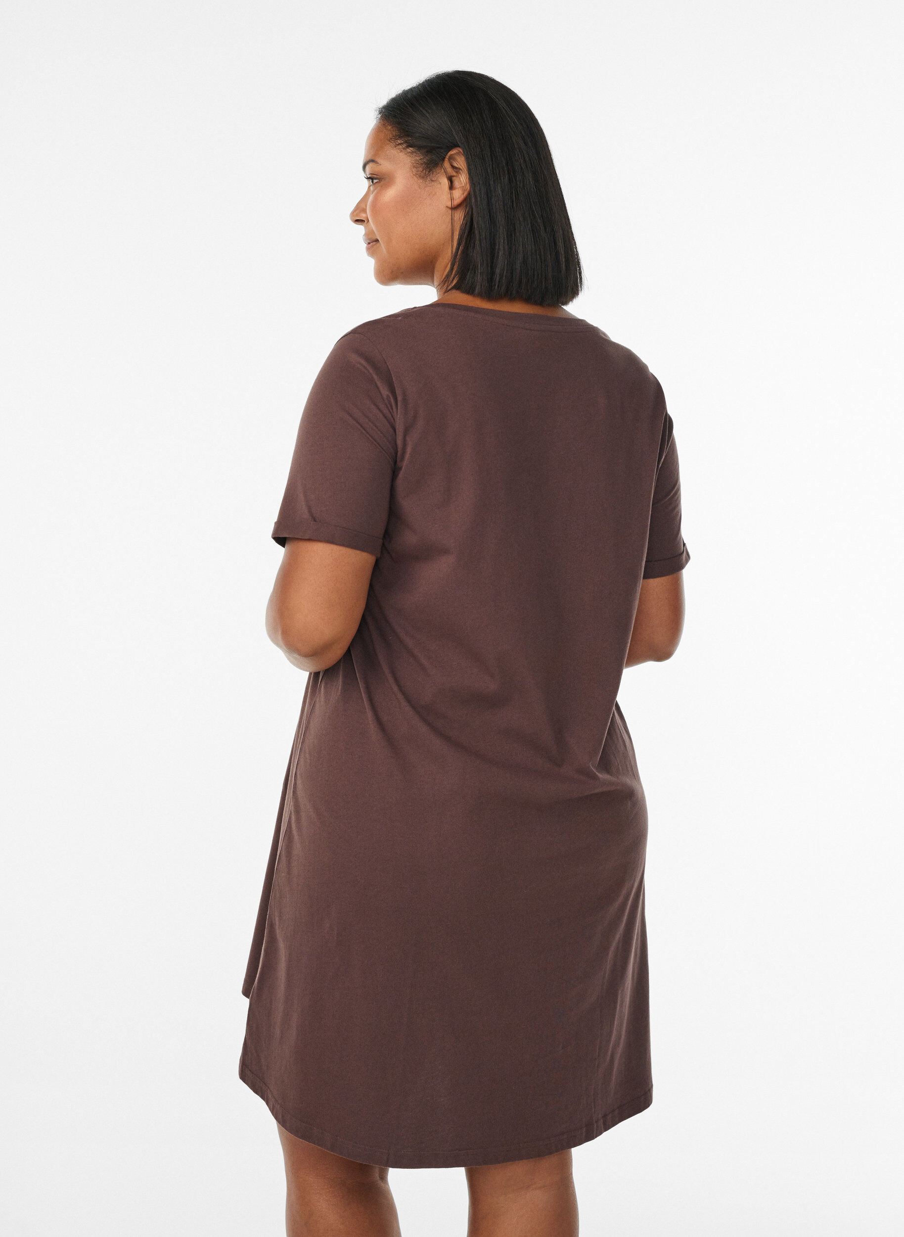 ZizziLyhythihainen y&ouml;paita luomupuuvillaa, Ruskea, Model image number 2