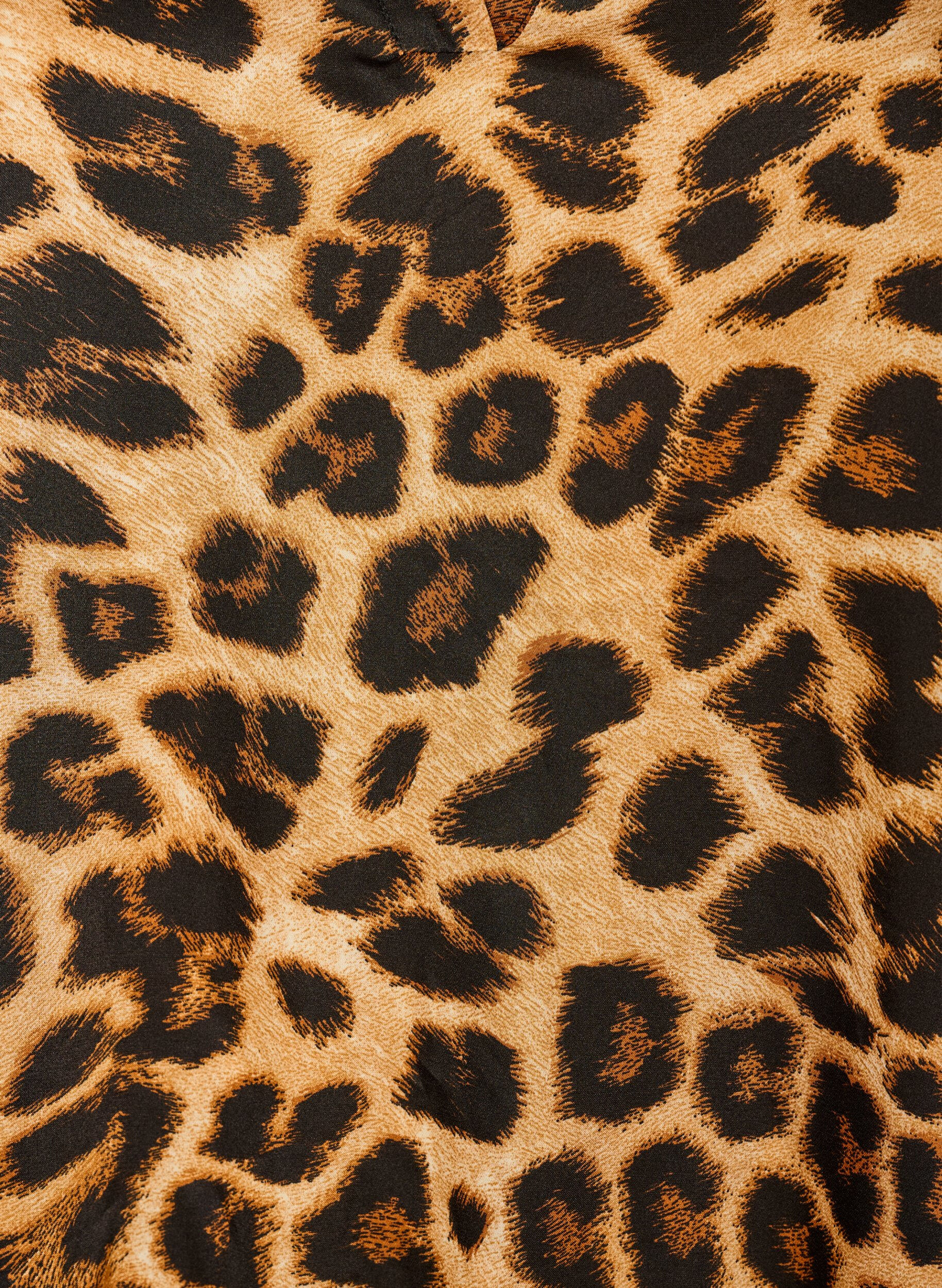 ZizziPusero leopardikuosilla ja r&ouml;yhel&ouml;yksityiskohdilla, Ruskea, Packshot image number 2