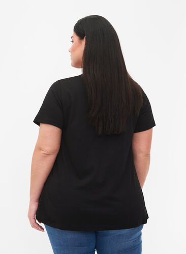 Puuvillainen t-paita painatuksella , Black W. Chest print, Model image number 1