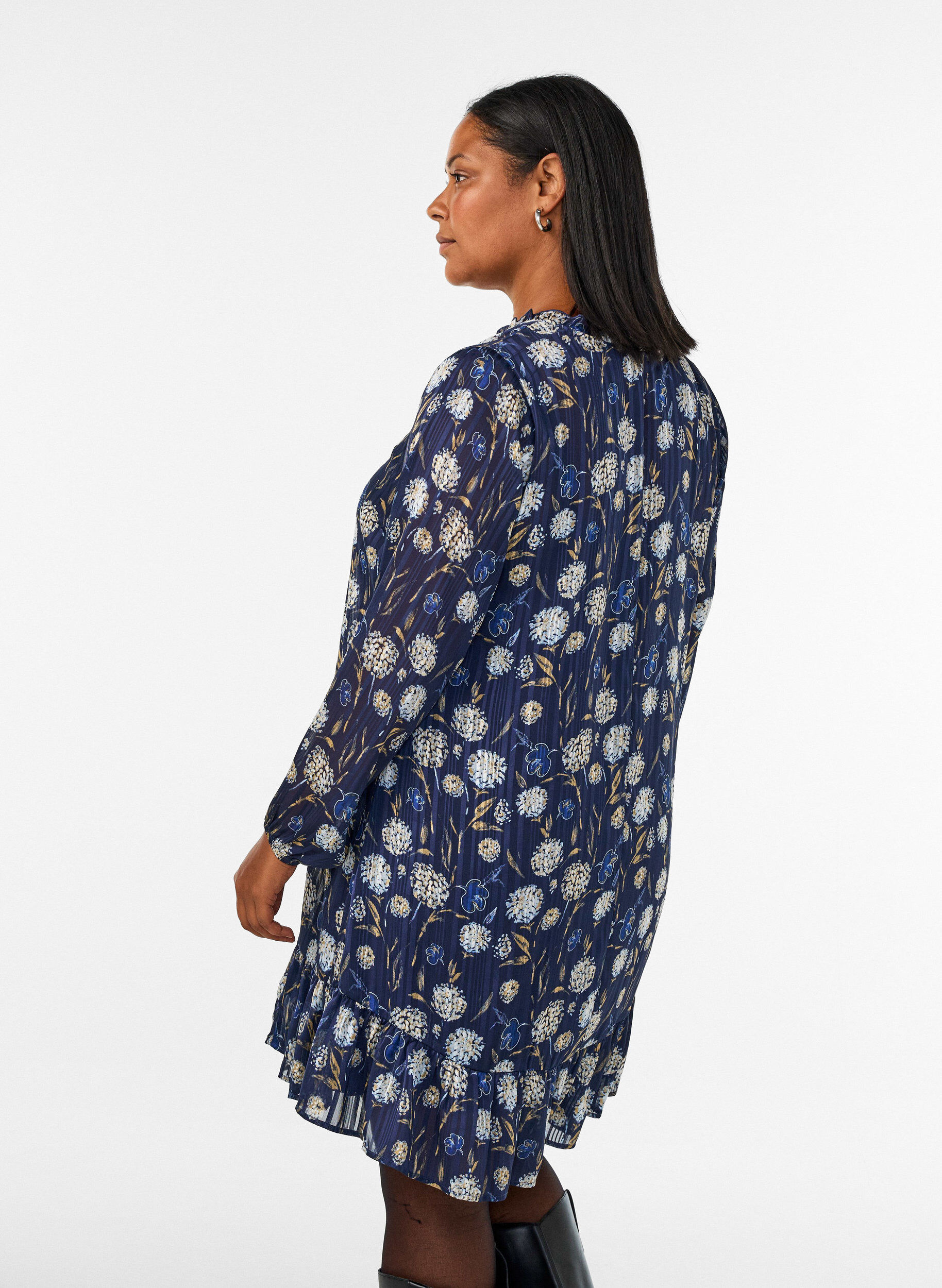 ZizziKuviollinen mekko r&ouml;yhel&ouml;ill&auml; ja pitkill&auml; hihoilla, Sininen, Model image number 2