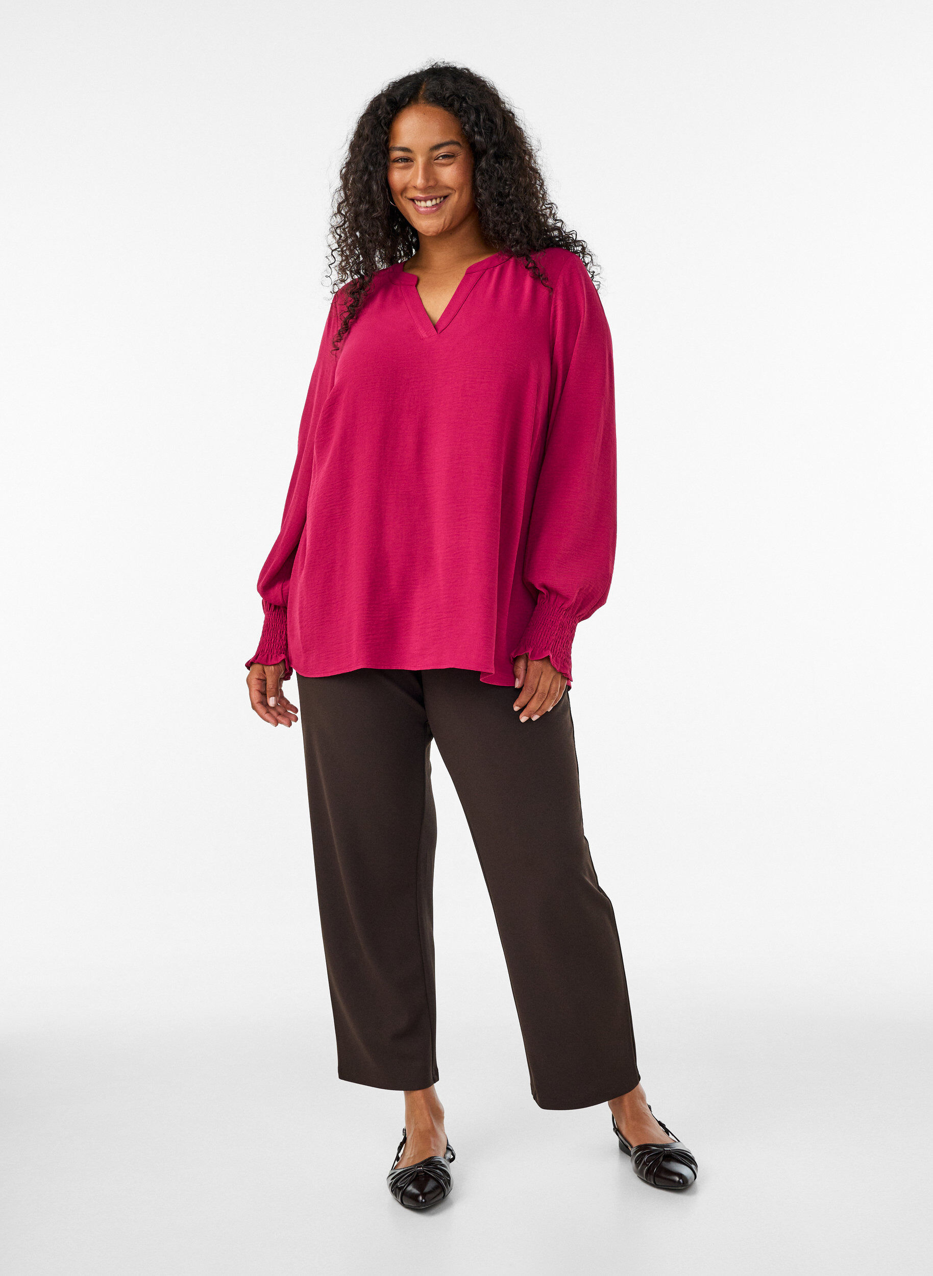 ZizziPusero smock-kalvosimilla ja v-p&auml;&auml;ntiell&auml;, Punainen, Model image number 1