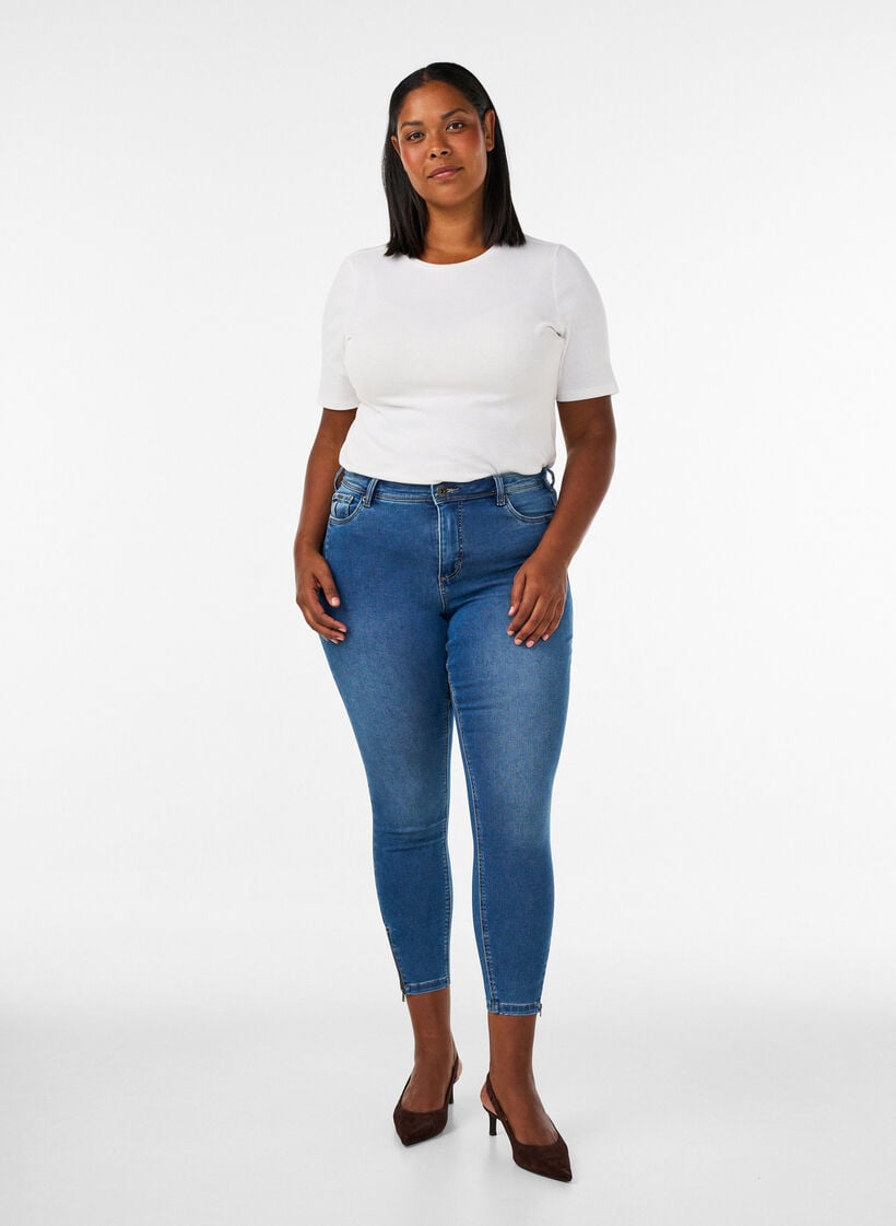 Cropped Amy -farkut vetoketjuyksityiskohdalla, Sininen, Model image number 1