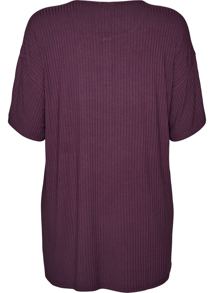 Y&ouml;paita viskoositrikoosta ribatulla pinnalla, Violetti, Packshot image number 1