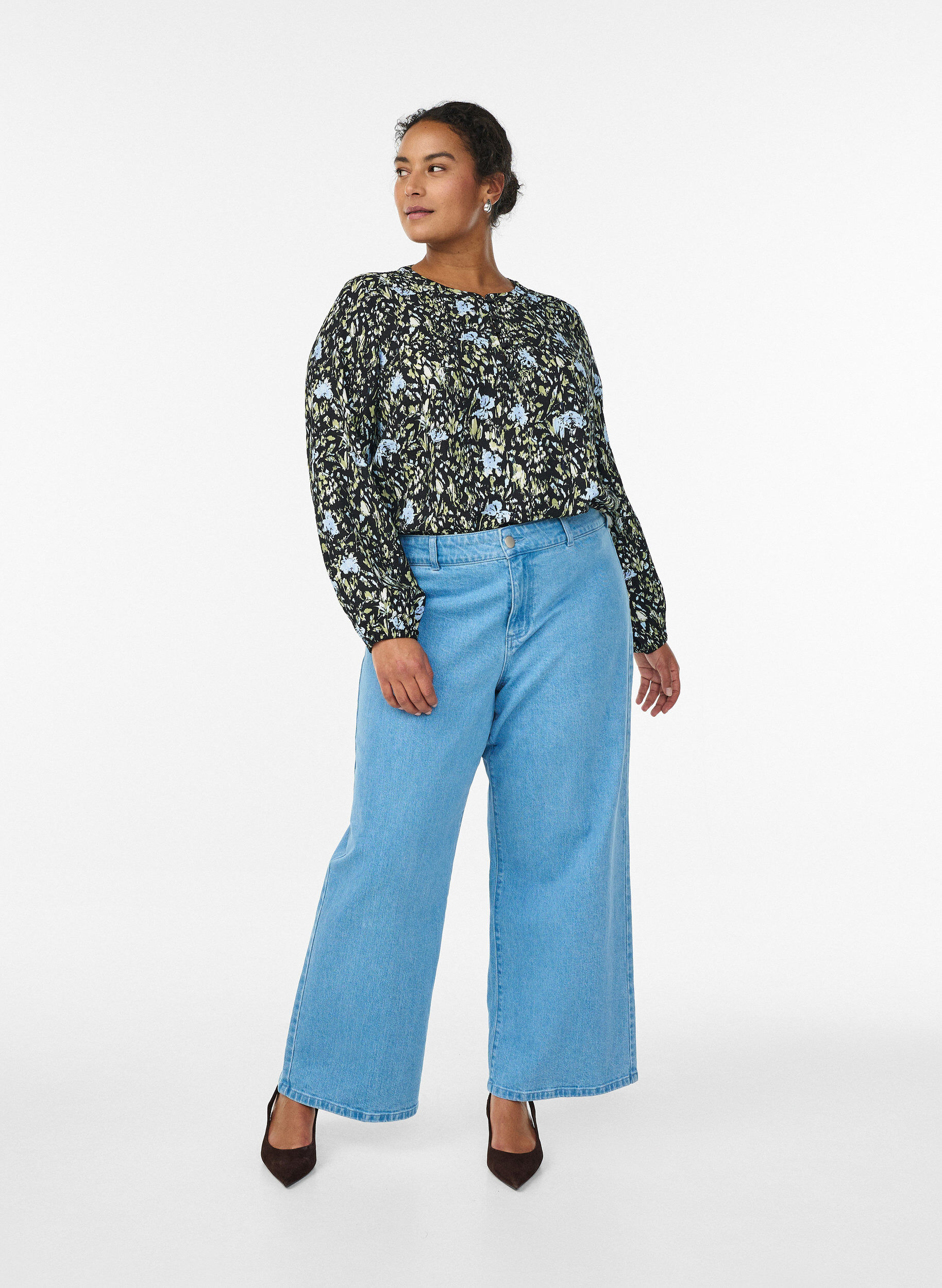 Zizzi Pitk&auml;hihainen pusero kuviolla ja napeilla, Musta, Model image number 1