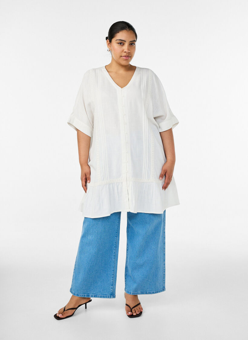 Viskoositunika napeilla ja r&ouml;yhel&ouml;helmalla, Vanilja, Model image number 1