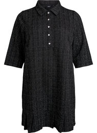 Lyhyt bouclé-mekko koristeellisilla napeilla, Musta