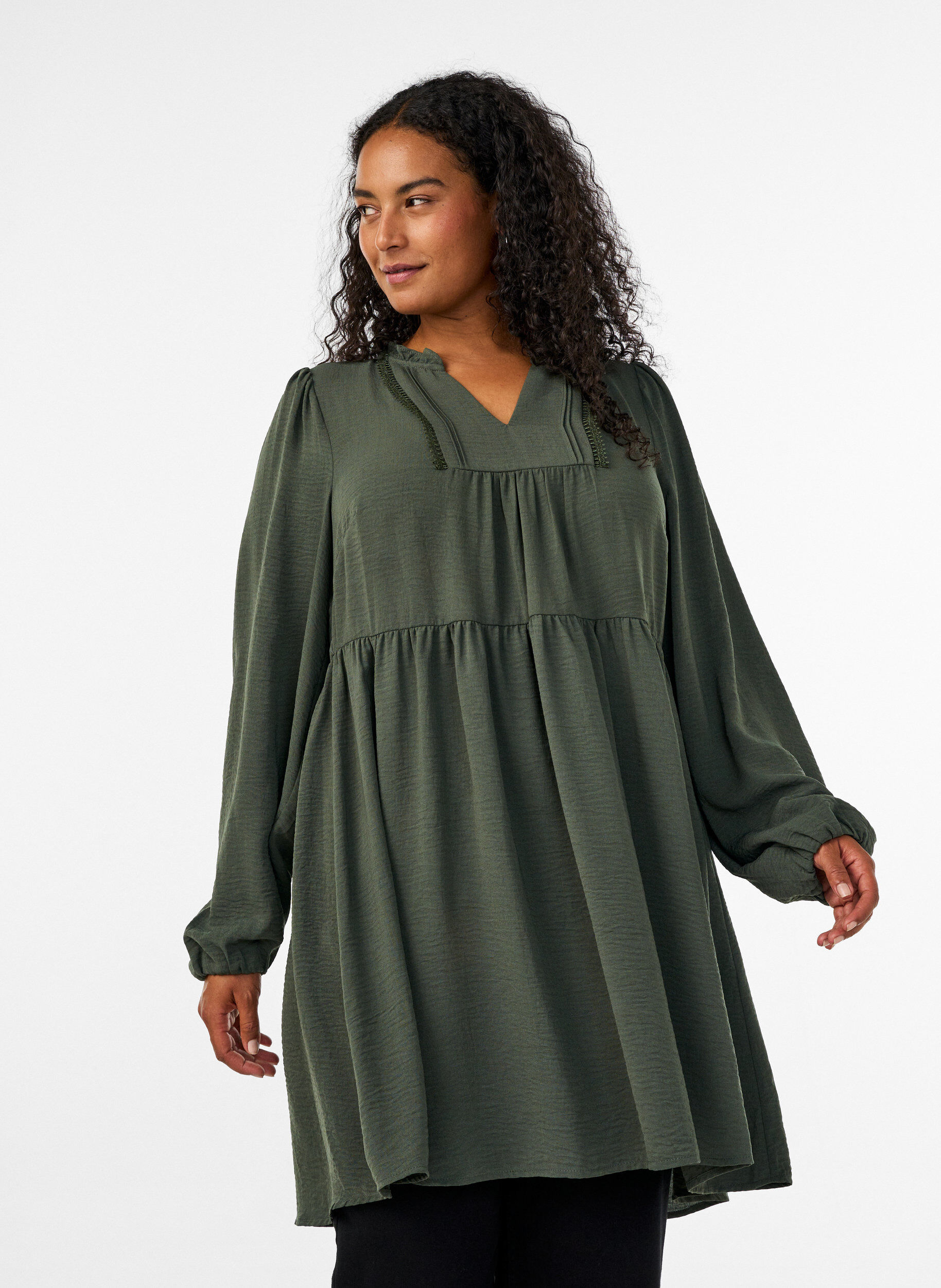 ZizziA-mallinen mekko empirelinjalla, Vihre&auml;, Model image number 0