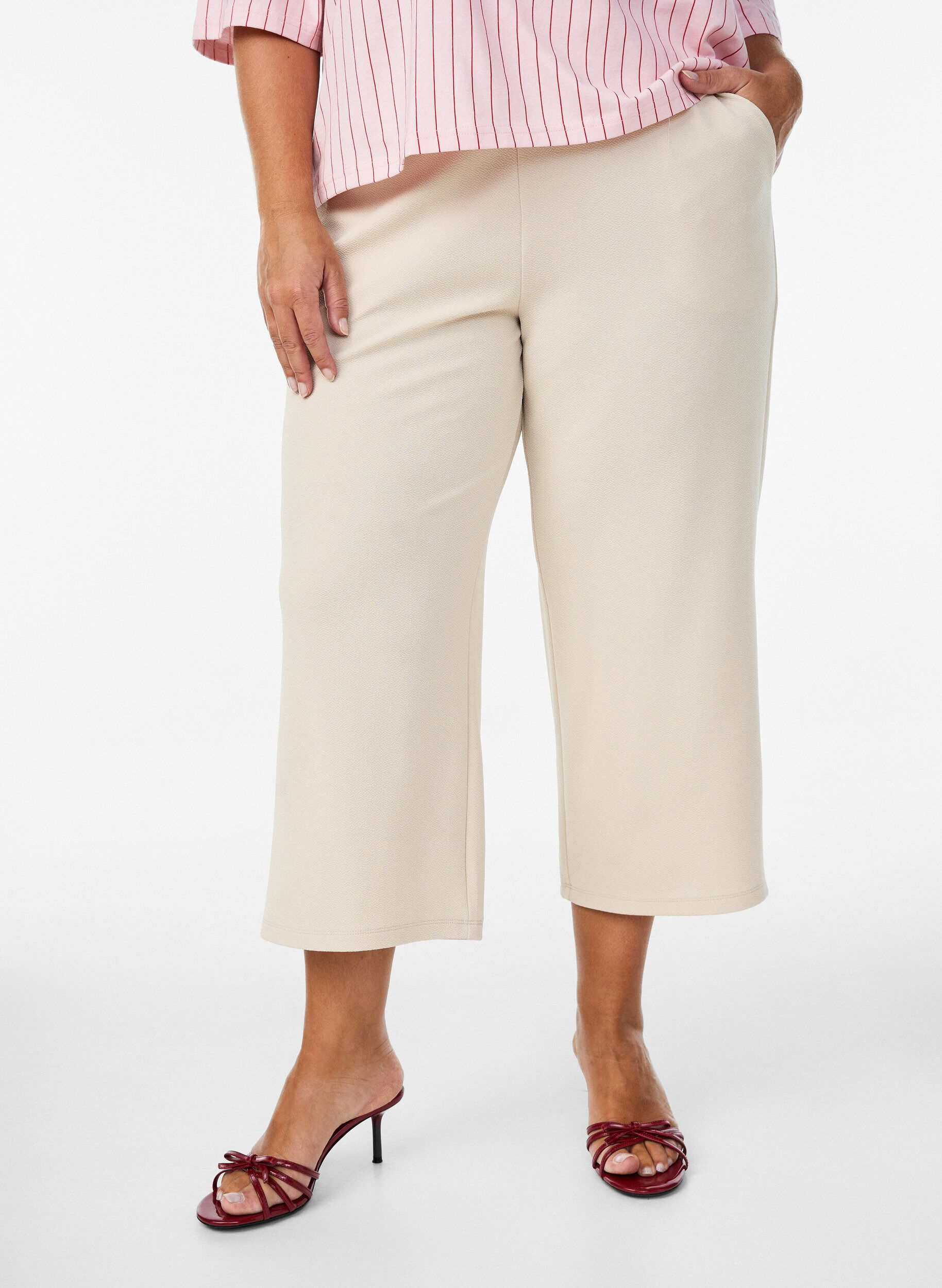 ZizziV&auml;lj&auml;t 7/8 pituiset housut, Beige, Model image number 2