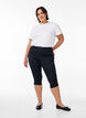 Korkeavy&ouml;t&auml;r&ouml;iset Amy-farkkucaprit super slim fit, Musta, Model image number 0