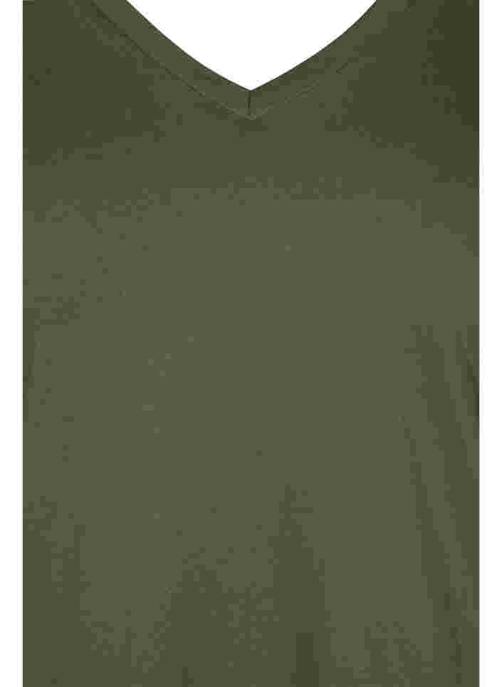 T-paita ekologisesta puuvillasta v-aukolla, Thyme, Packshot image number 2