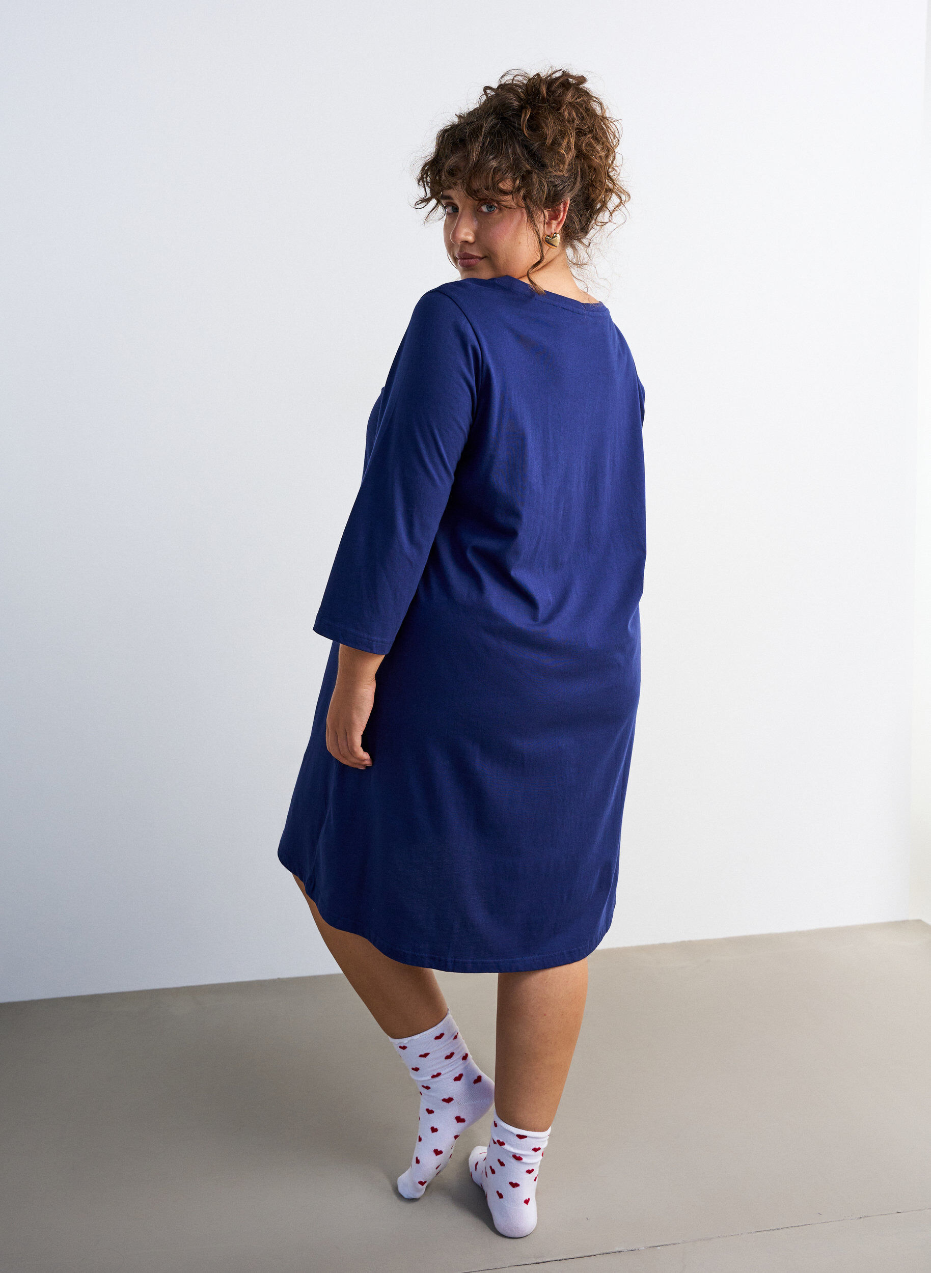 ZizziY&ouml;mekko luomupuuvillasta jouluteemalla, Sininen, Model image number 2