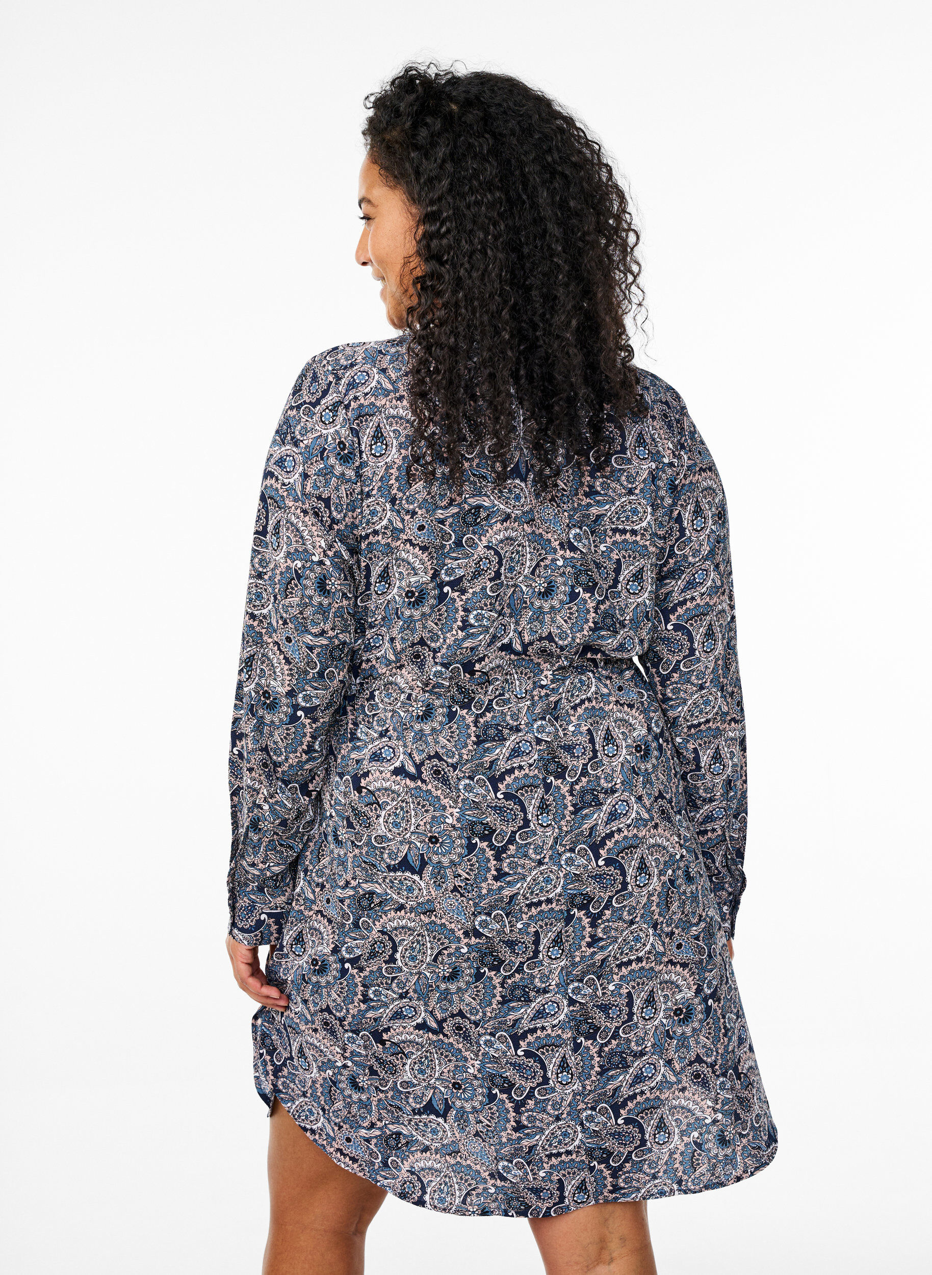 Zizzi Polvimittainen mekko solmittavalla vy&ouml;ll&auml;, Beige, Model image number 2